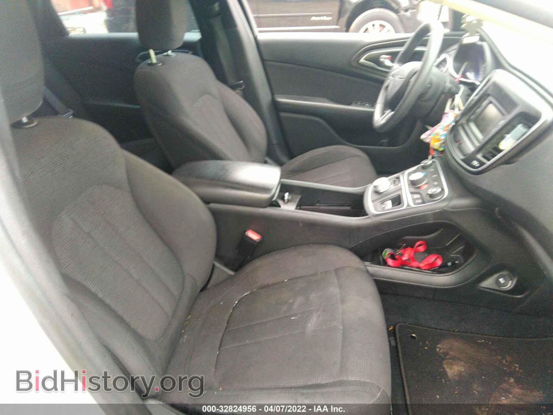 2016 CHRYSLER 200 - VIN: 1C3CCCABXGN108391 - Фото 5