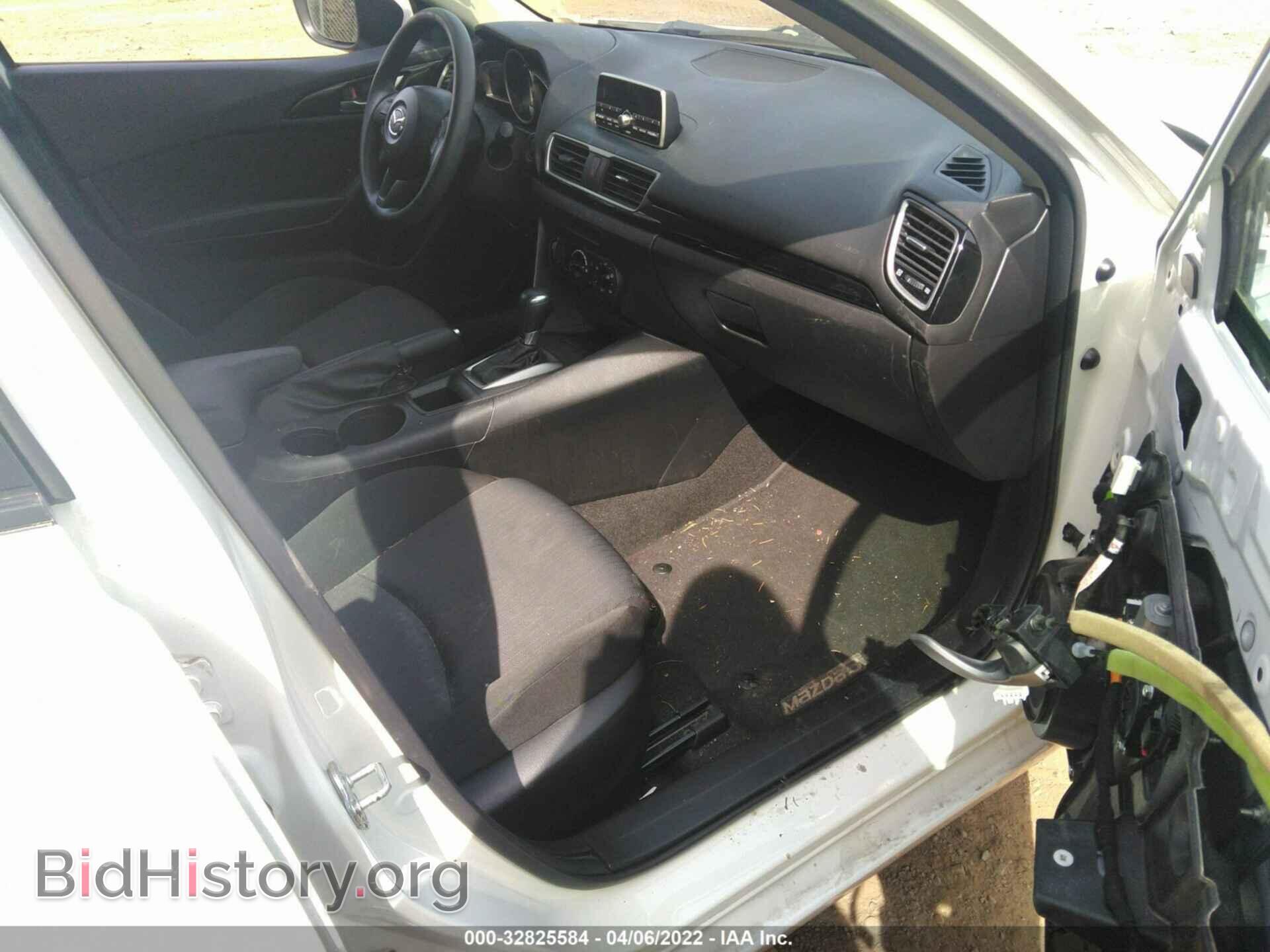 2014 MAZDA MAZDA3 - VIN: JM1BM1U74E1211049 - Фото 5