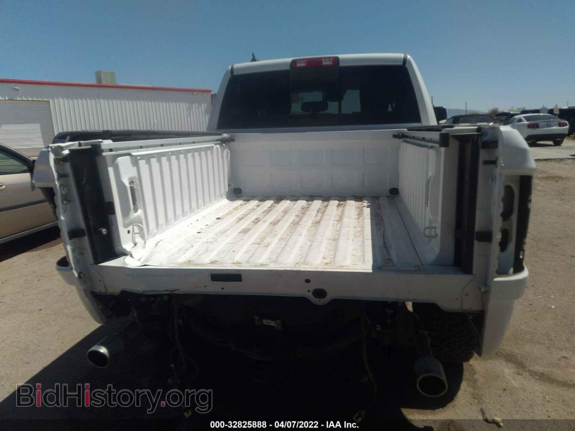 2018 RAM 1500 - VIN: 1C6RR7NM9JS253400 - Фото 6