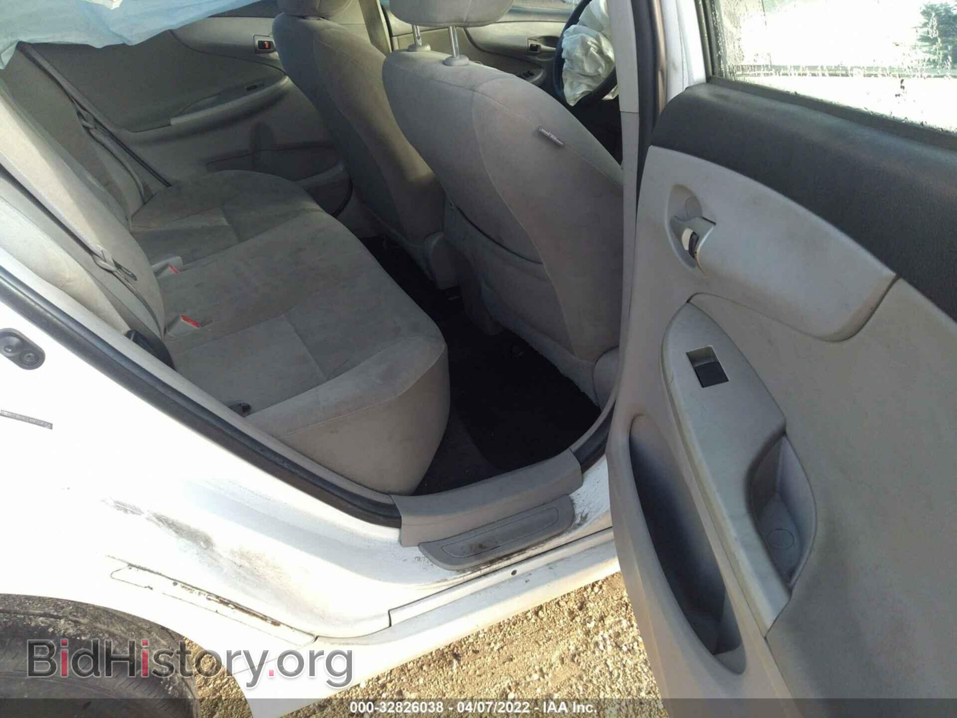 2011 TOYOTA COROLLA - VIN: 2T1BU4EE4BC558354 - Photo 8