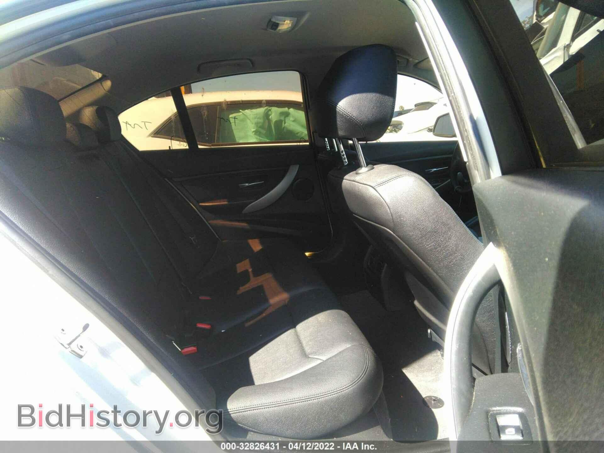 2016 BMW 3 SERIES - VIN: WBA8E1G59GNU11001 - Фото 8