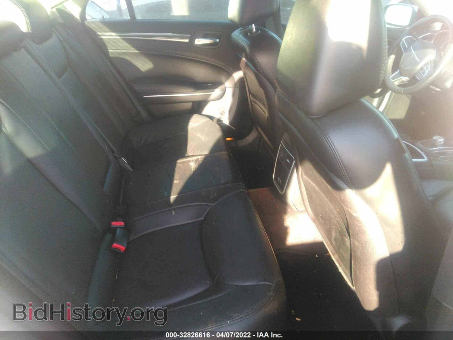 2017 CHRYSLER 300 - VIN: 2C3CCAAG2HH506155 - Фото 8
