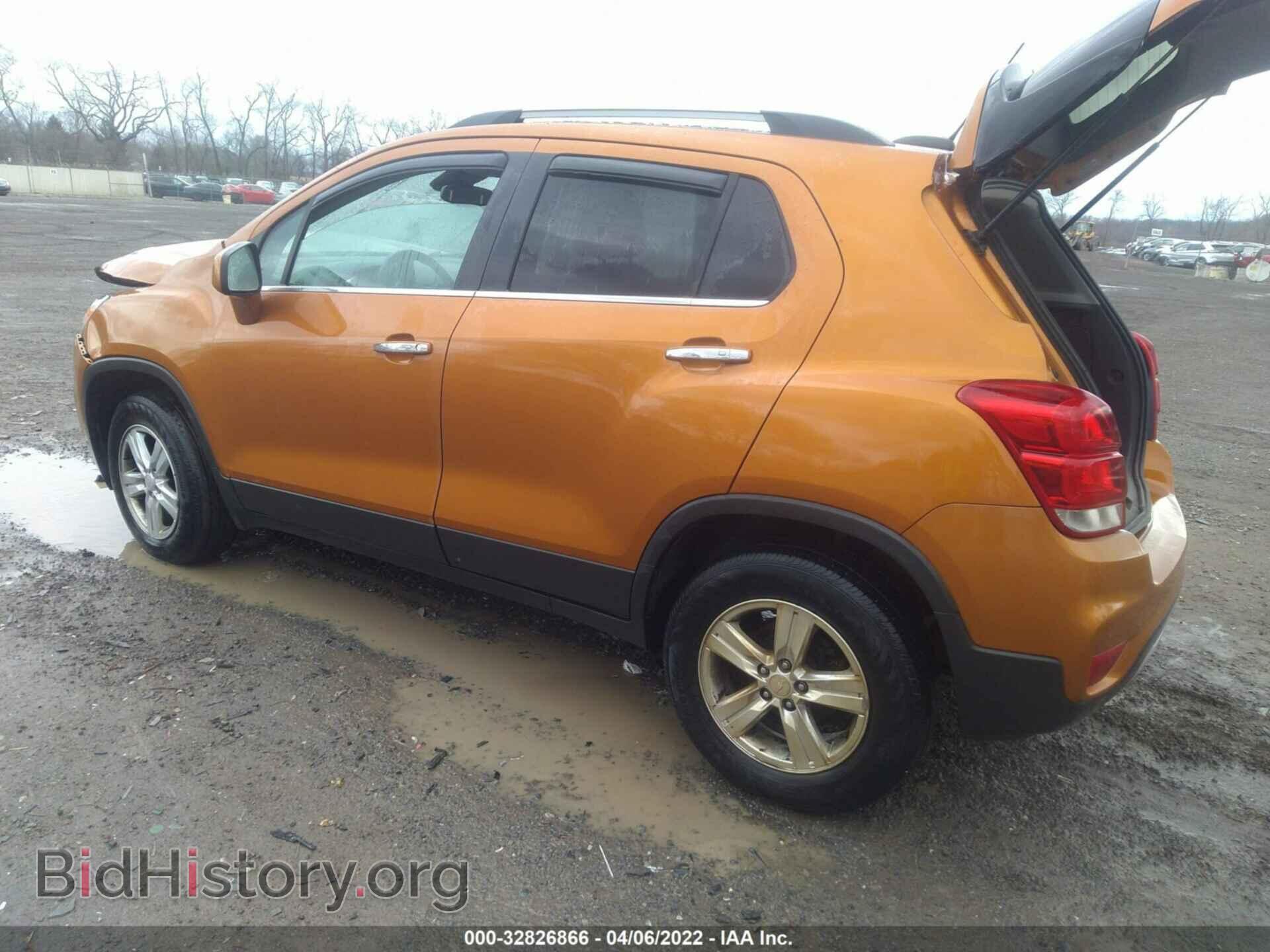2017 CHEVROLET TRAX - VIN: 3GNCJPSB6HL157944 - Фото 3