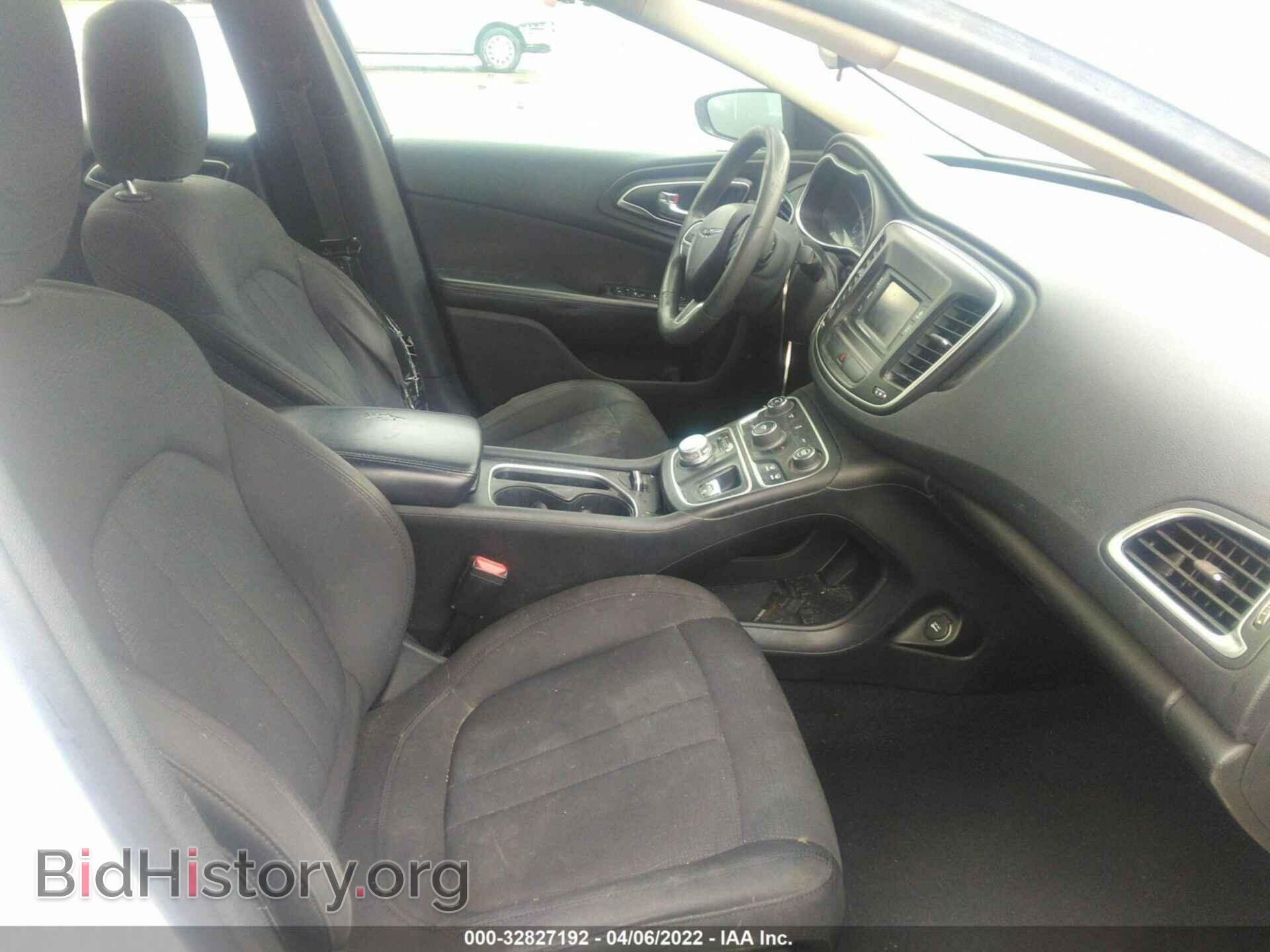 2015 CHRYSLER 200 - VIN: 1C3CCCAB4FN662394 - Фото 5