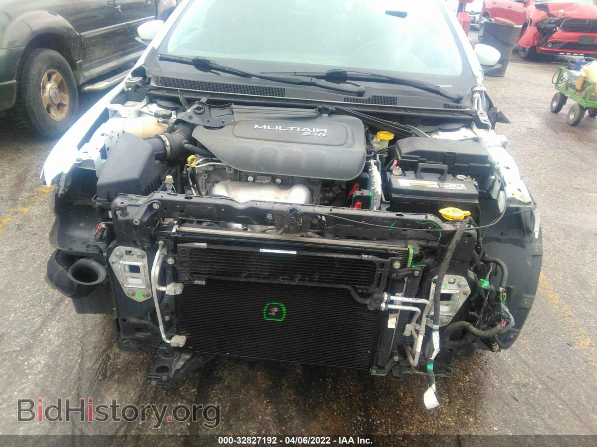 2015 CHRYSLER 200 - VIN: 1C3CCCAB4FN662394 - Фото 6