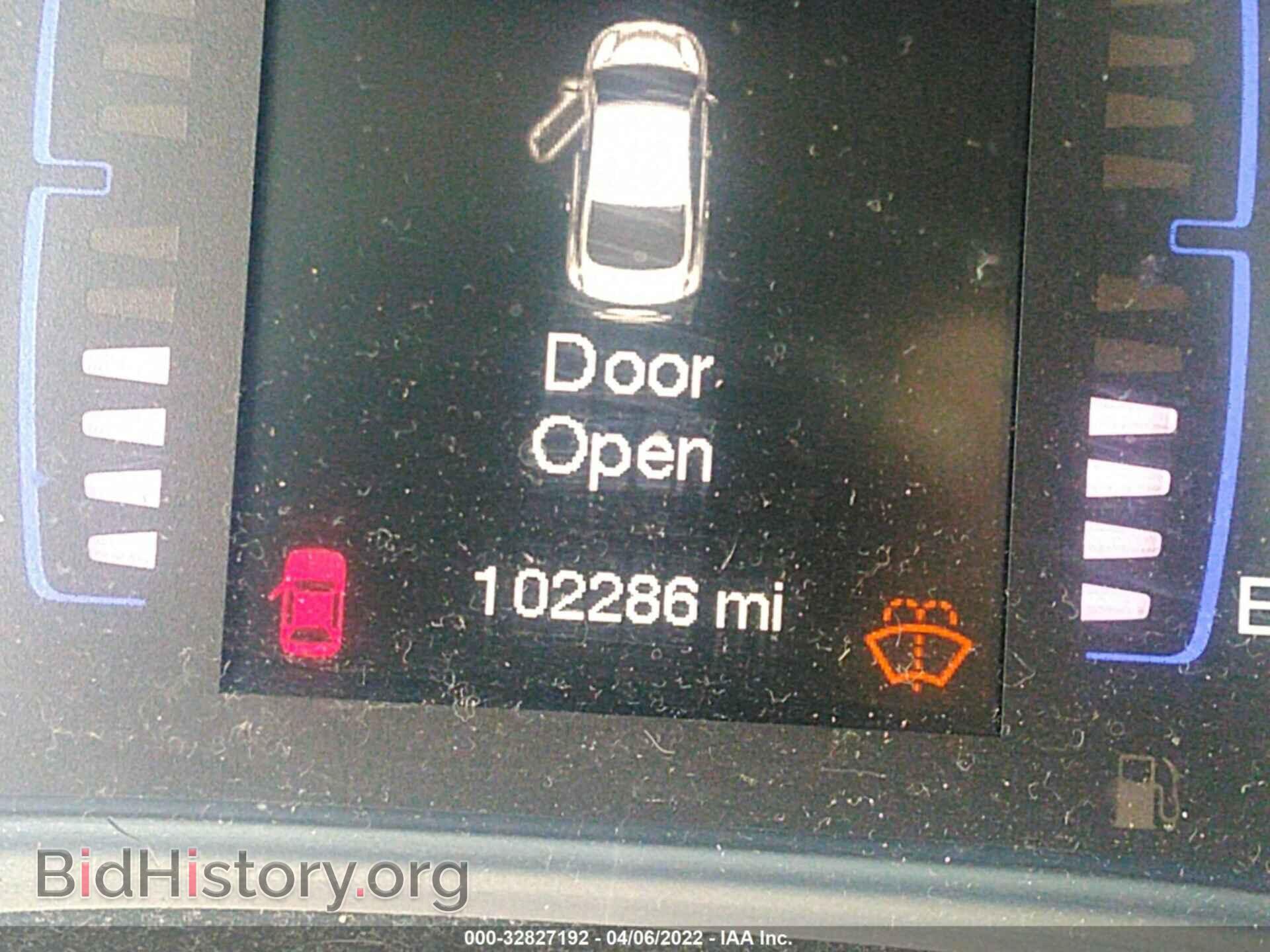 2015 CHRYSLER 200 - VIN: 1C3CCCAB4FN662394 - Фото 7