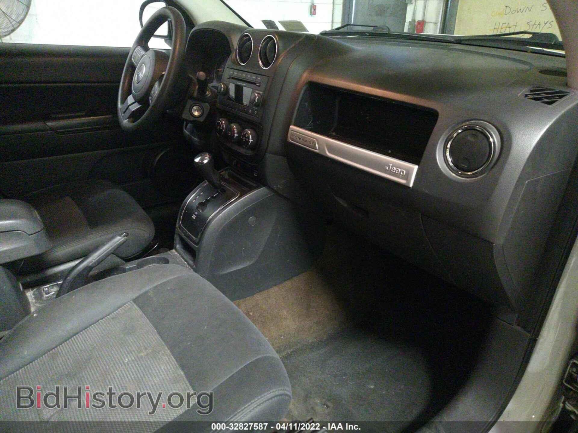 2014 JEEP COMPASS - VIN: 1C4NJDBB2ED828558 - Фото 5