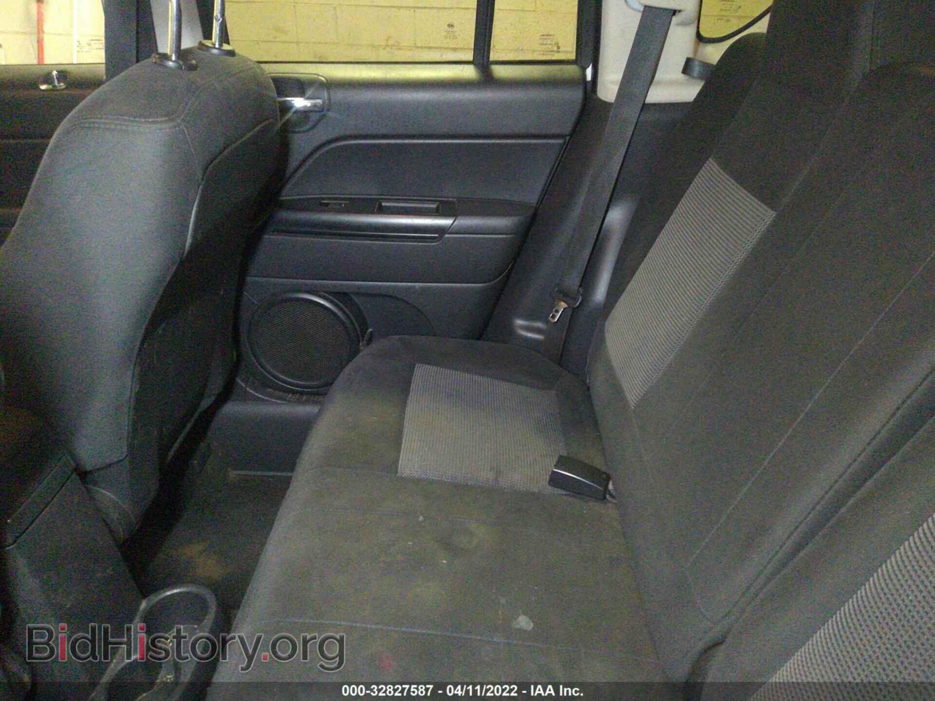 2014 JEEP COMPASS - VIN: 1C4NJDBB2ED828558 - Фото 8