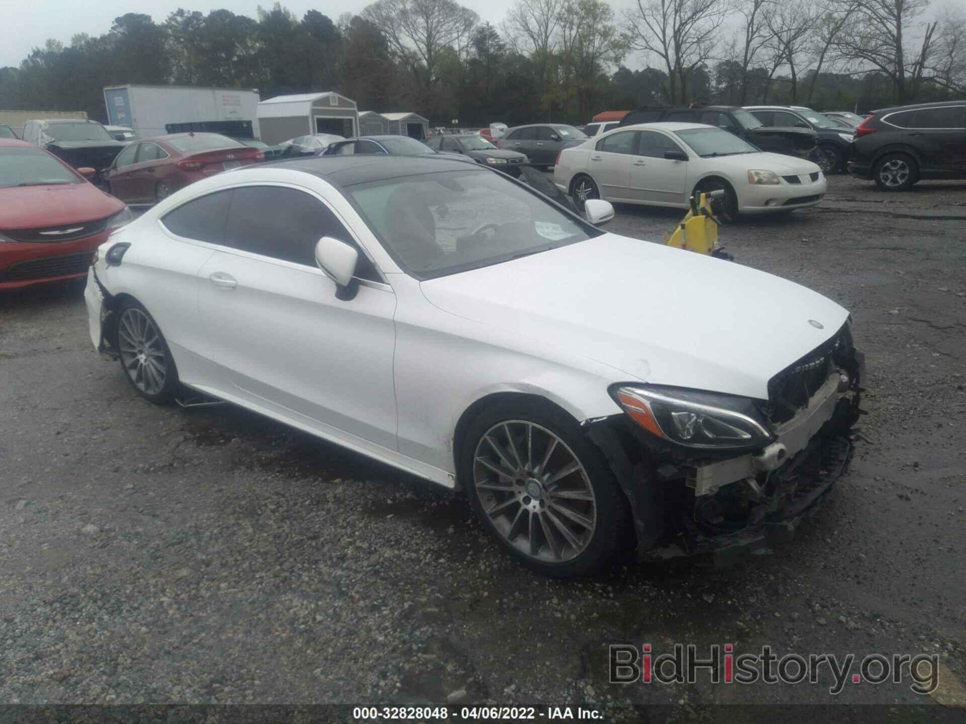 Photo WDDWJ4JB0HF393415 - MERCEDES-BENZ C-CLASS 2017