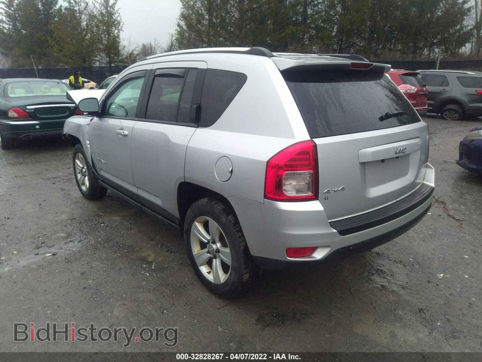 2012 JEEP COMPASS - VIN: 1C4NJDBB7CD558854 - Фото 3
