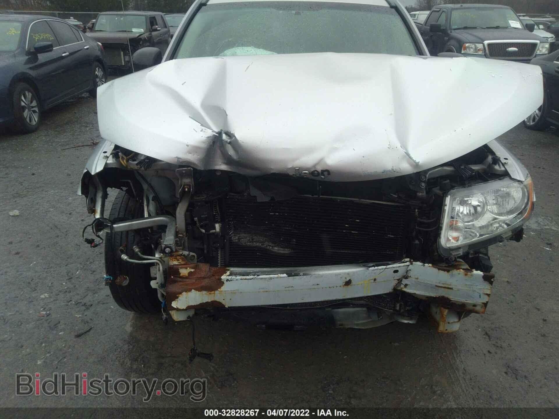 2012 JEEP COMPASS - VIN: 1C4NJDBB7CD558854 - Фото 6