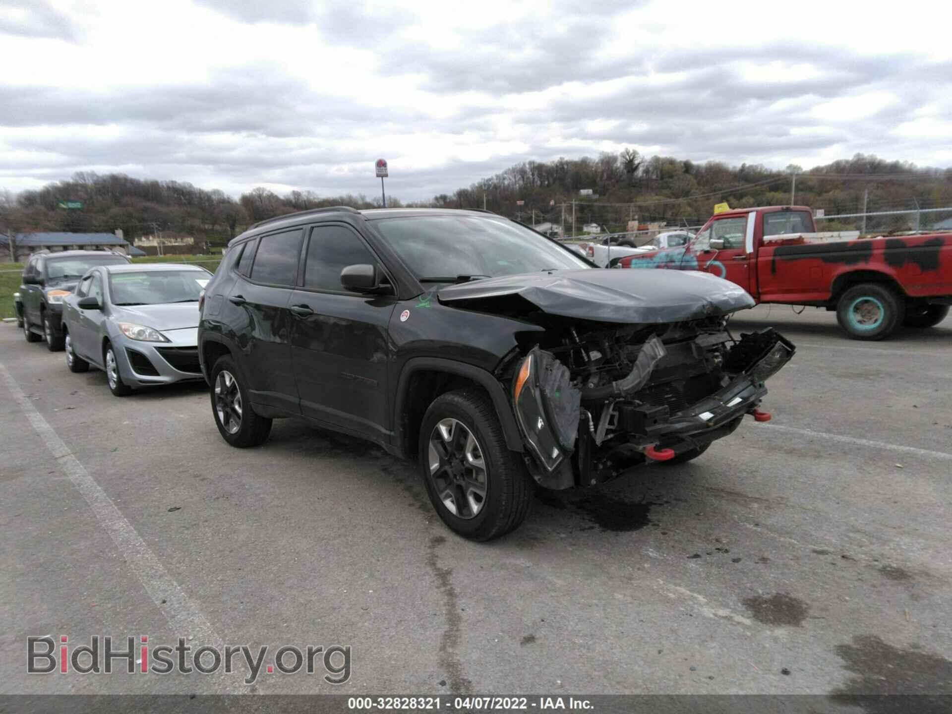 Фотография 3C4NJDDB3JT135838 - JEEP COMPASS 2018