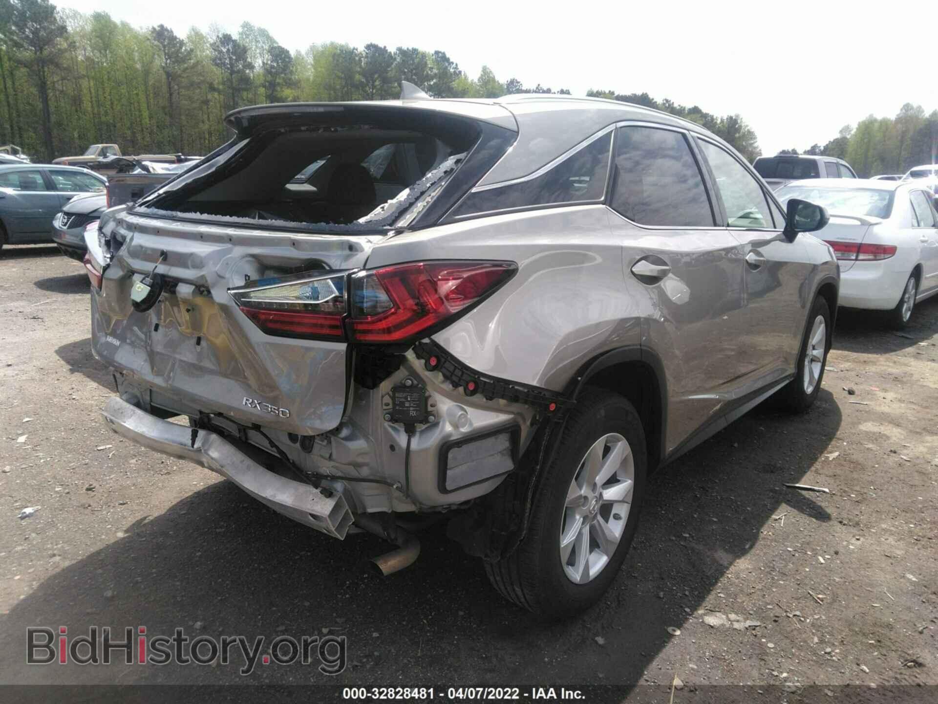 2017 LEXUS RX - VIN: 2T2BZMCAXHC104115 - Фото 4