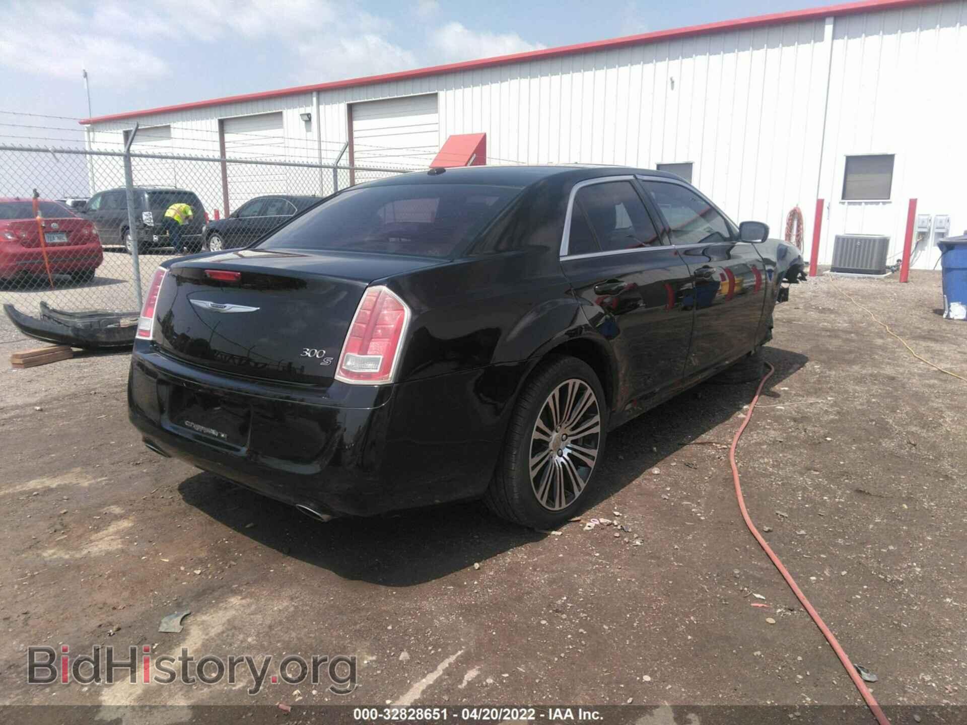 2014 CHRYSLER 300 - VIN: 2C3CCABG4EH140726 - Photo 4