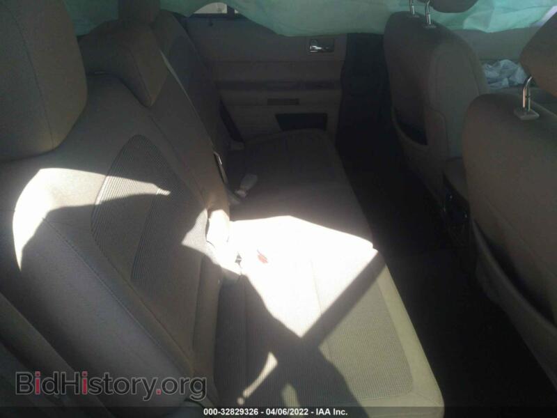 2012 Ford FLEX (VIN 2FMGK5BC5CBD01424) — фото 8 из 11
