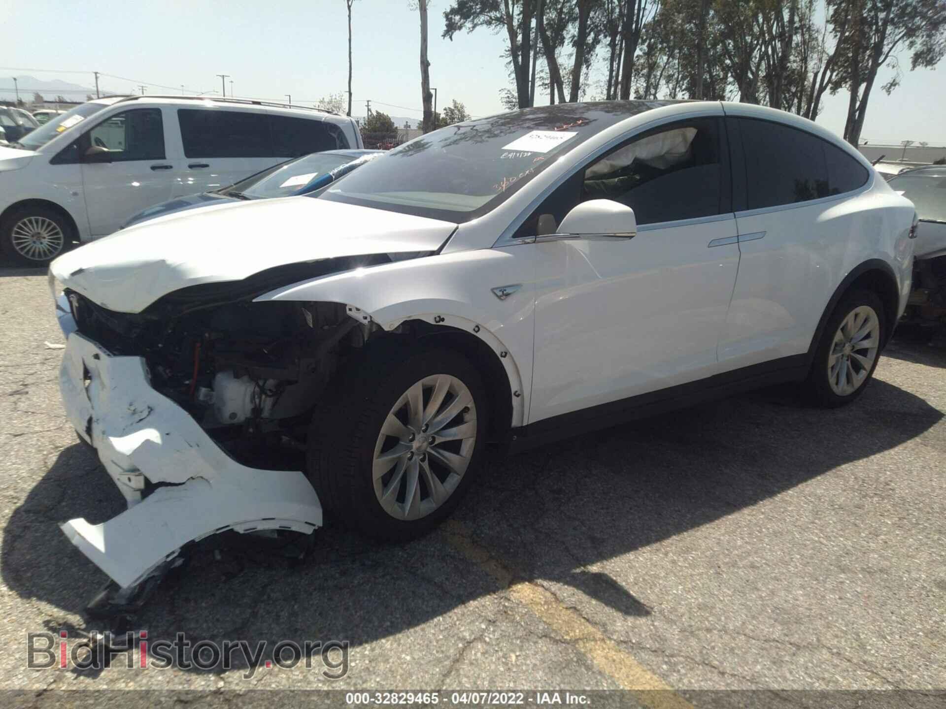 2016 TESLA MODEL X - VIN: 5YJXCBE29GF020108 - Photo 2