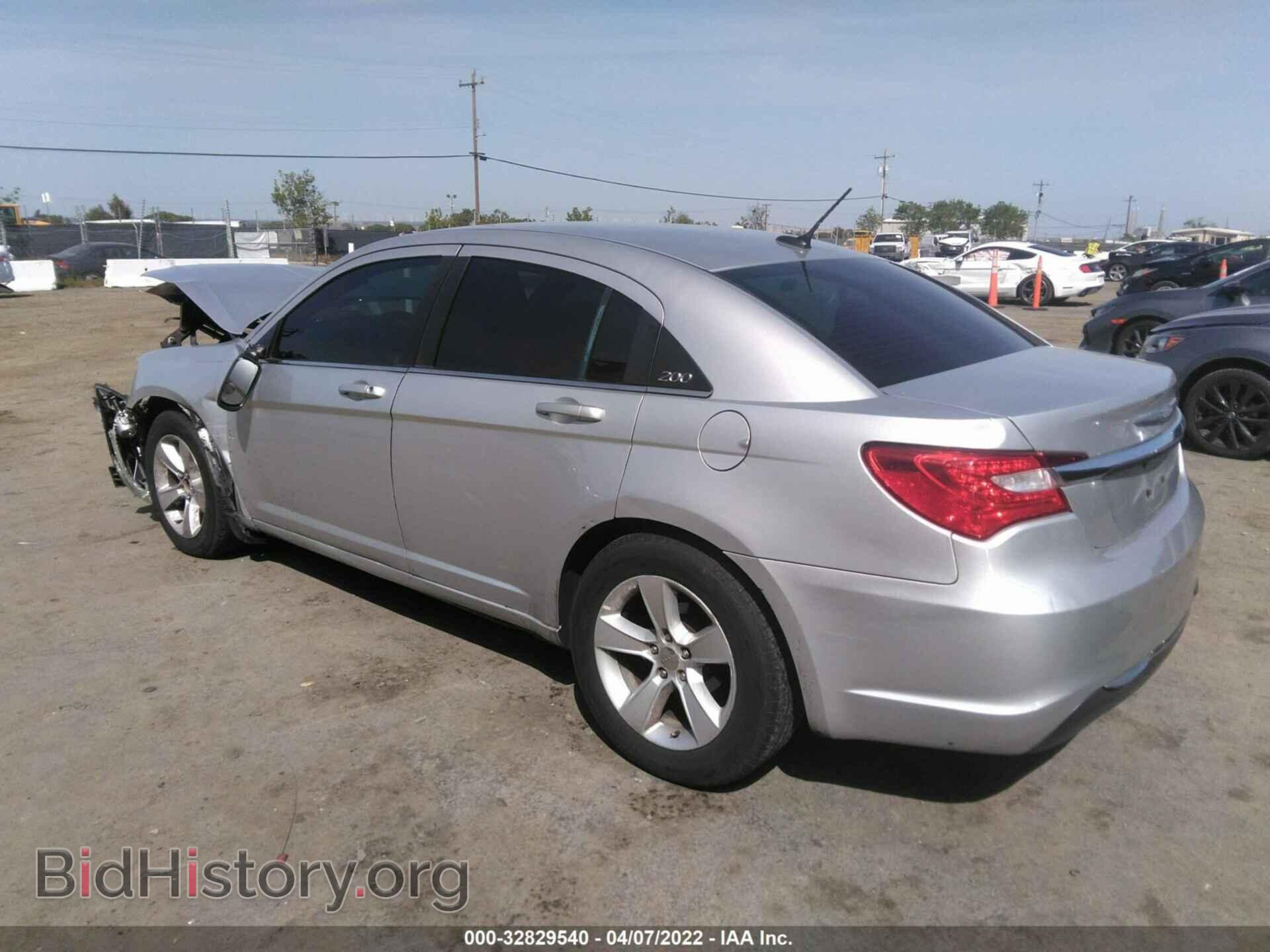 2012 CHRYSLER 200 - VIN: 1C3CCBAB8CN184261 - Фото 3