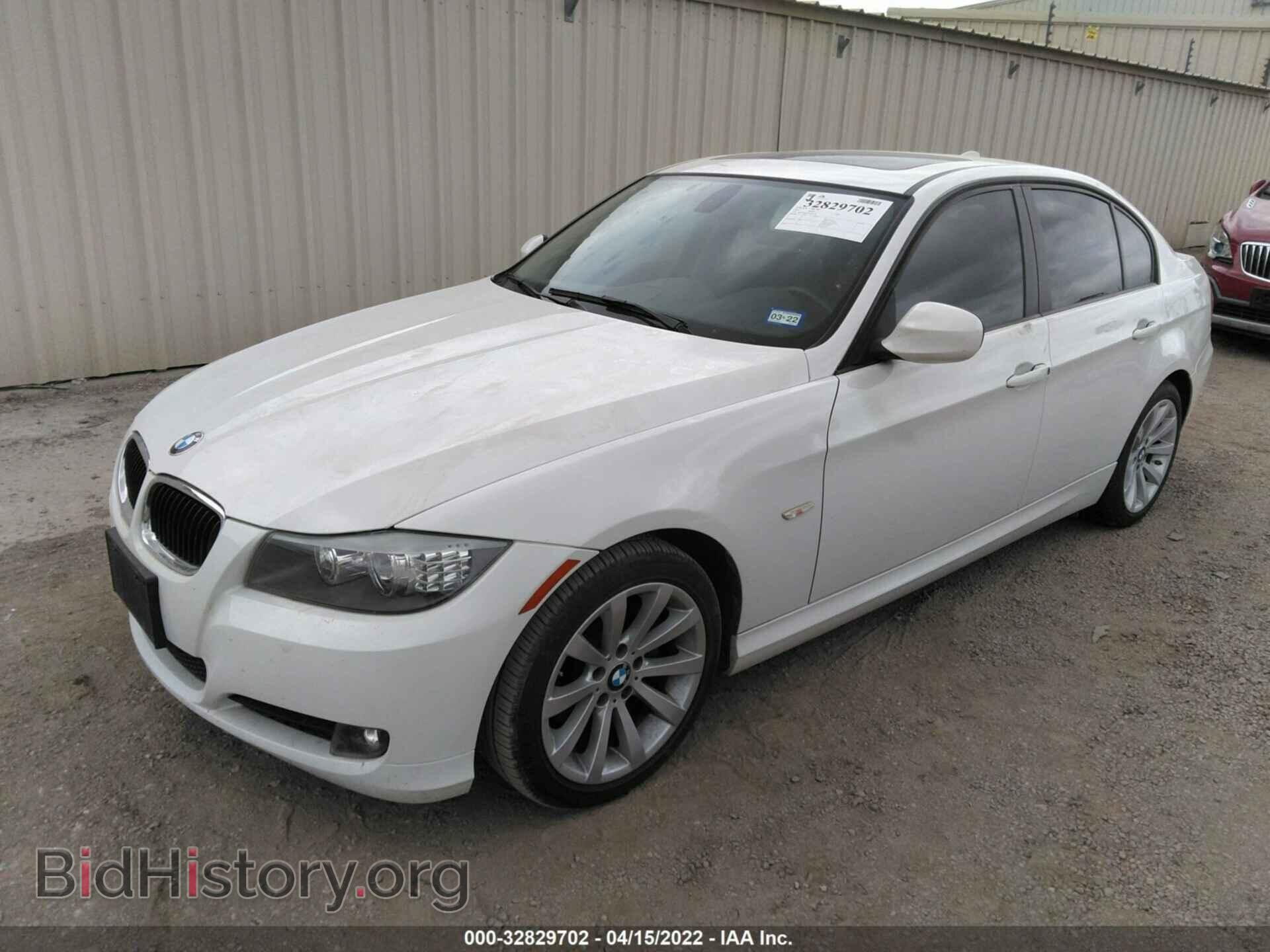 2011 BMW 3 SERIES - VIN: WBAPH5C5XBF093778 - Фото 2