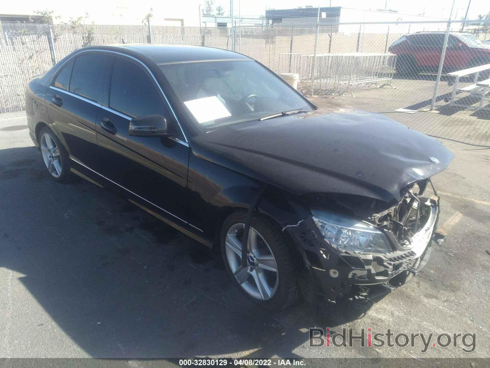 Photo WDDGF5EB9BA522231 - MERCEDES-BENZ C-CLASS 2011