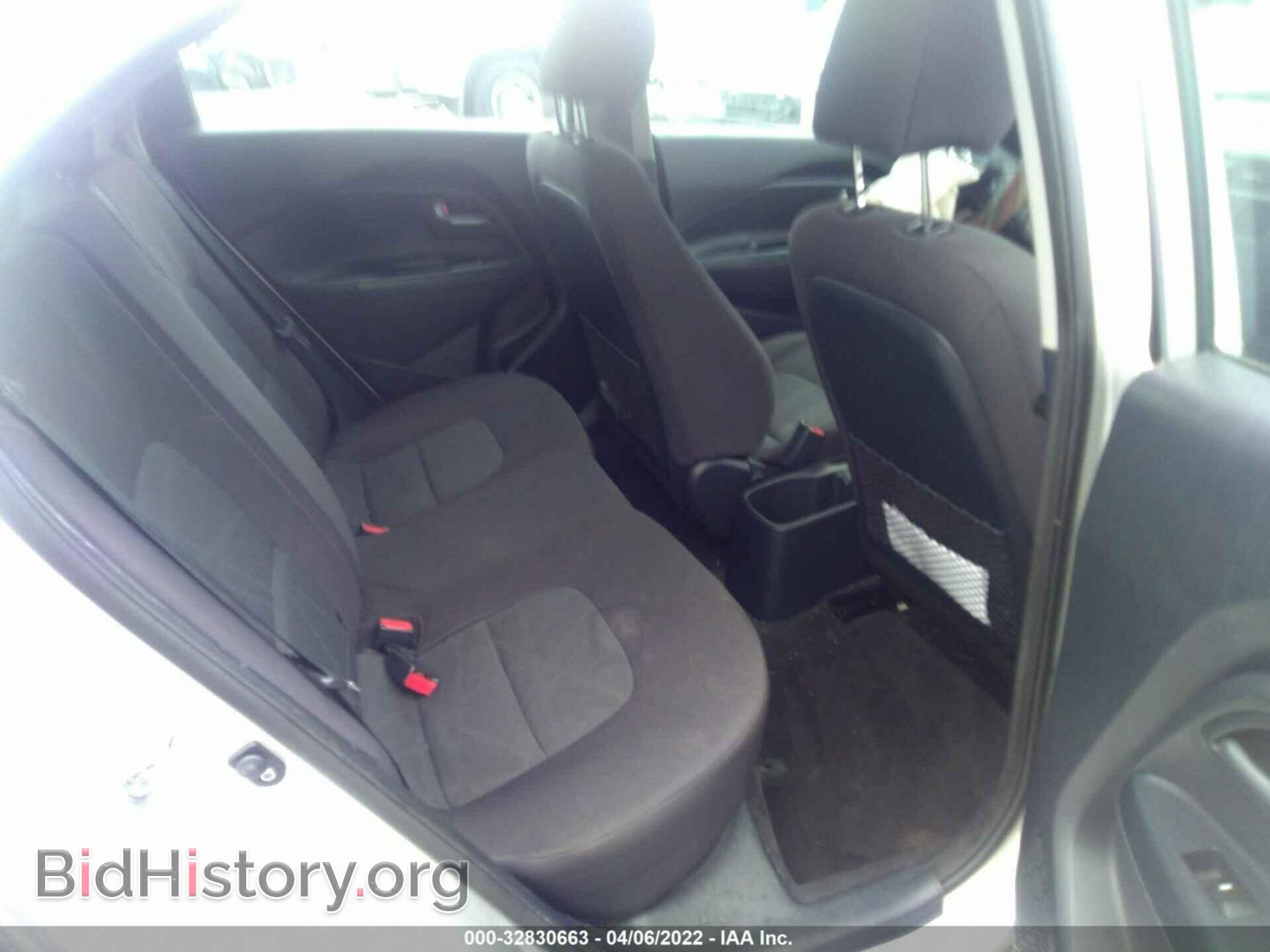 2015 KIA RIO - VIN: KNADM5A39F6515500 - Фото 8