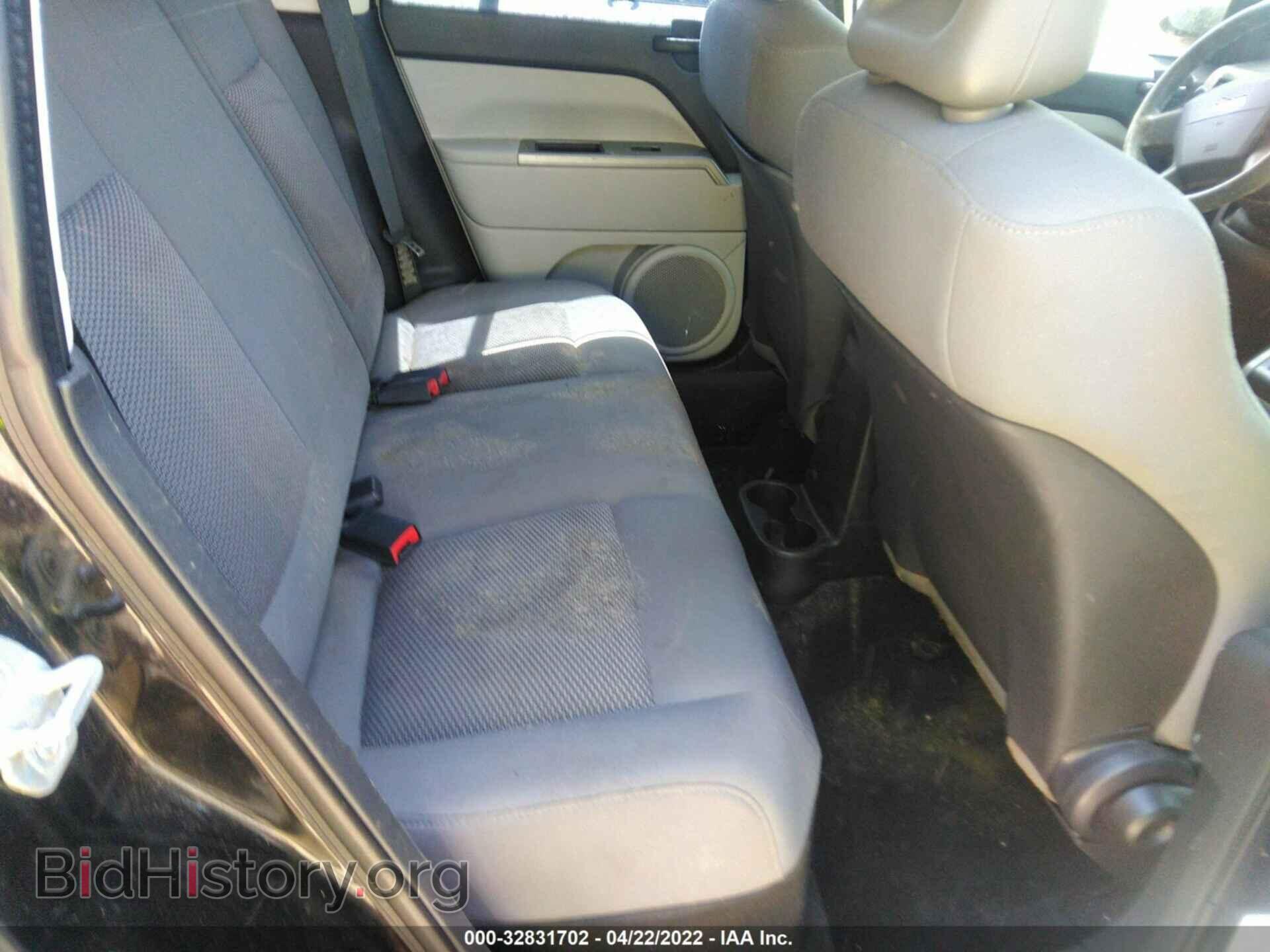 2007 JEEP COMPASS - VIN: 1J8FF47W57D142480 - Фото 8