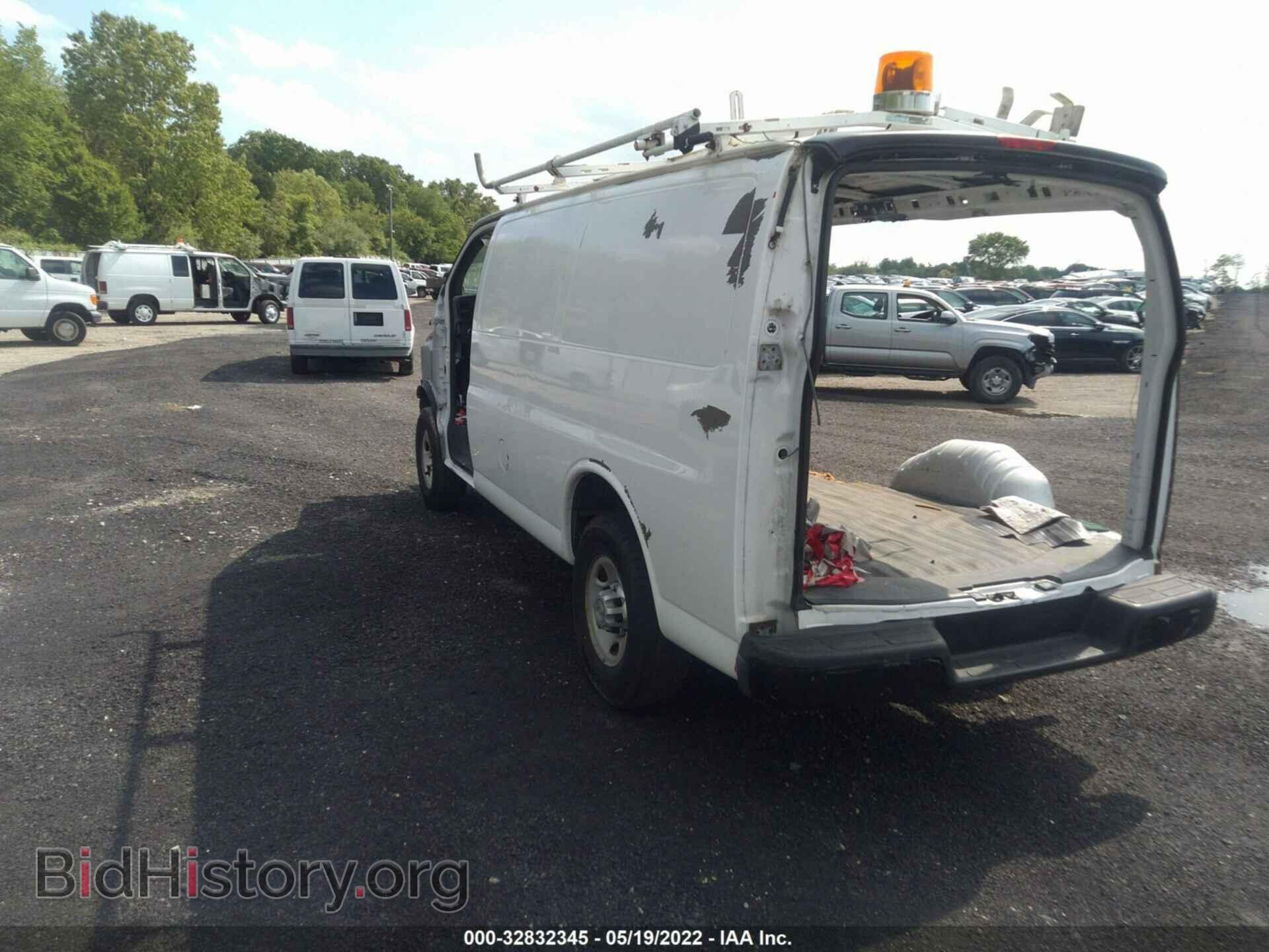 2010 CHEVROLET EXPRESS CARGO VAN - VIN: 1GCZGFBA5A1146269 - Фото 3