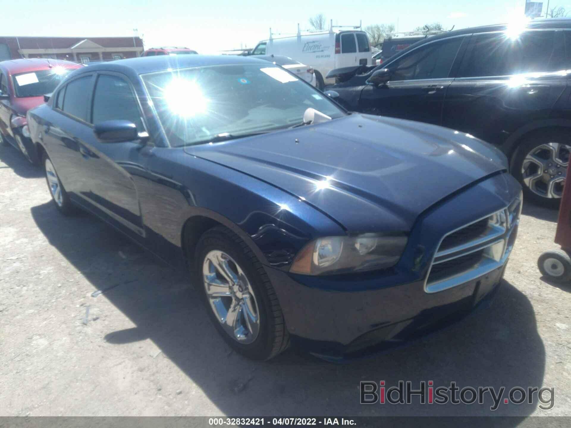 Photo 2C3CDXBG3EH186452 - DODGE CHARGER 2014