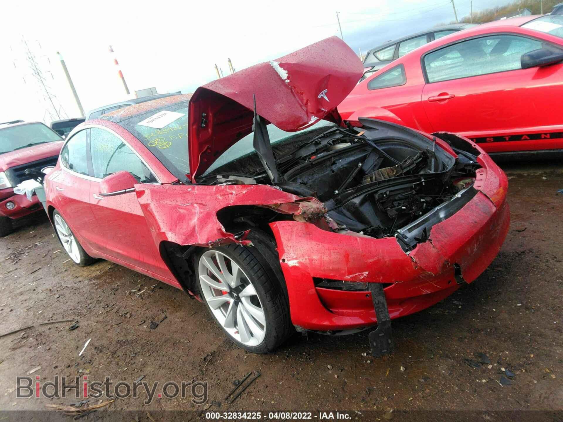 Фотография 5YJ3E1EB7JF063274 - TESLA MODEL 3 2018