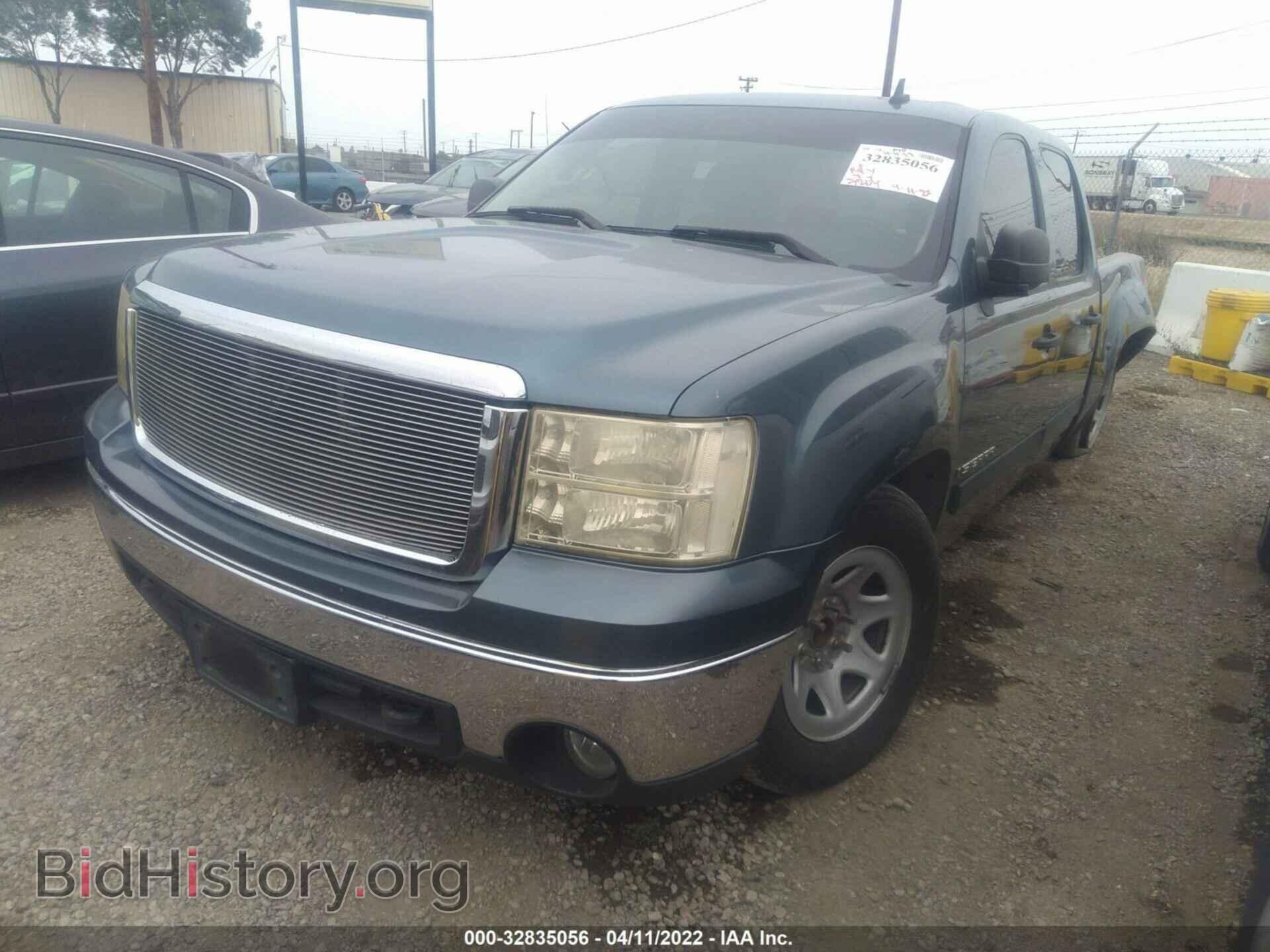 2007 GMC SIERRA 1500 - VIN: 2GTEC13C871562283 - Фото 2