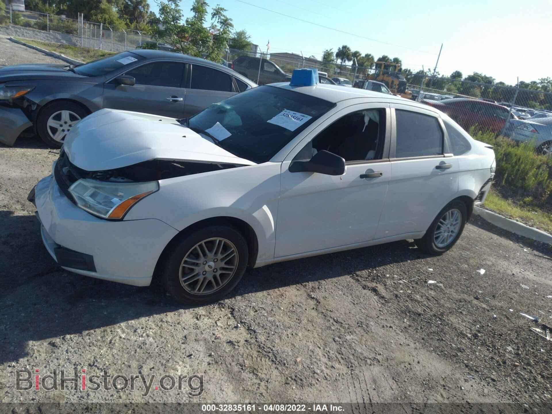 2009 FORD FOCUS - VIN: 1FAHP35NX9W109148 - Фото 2