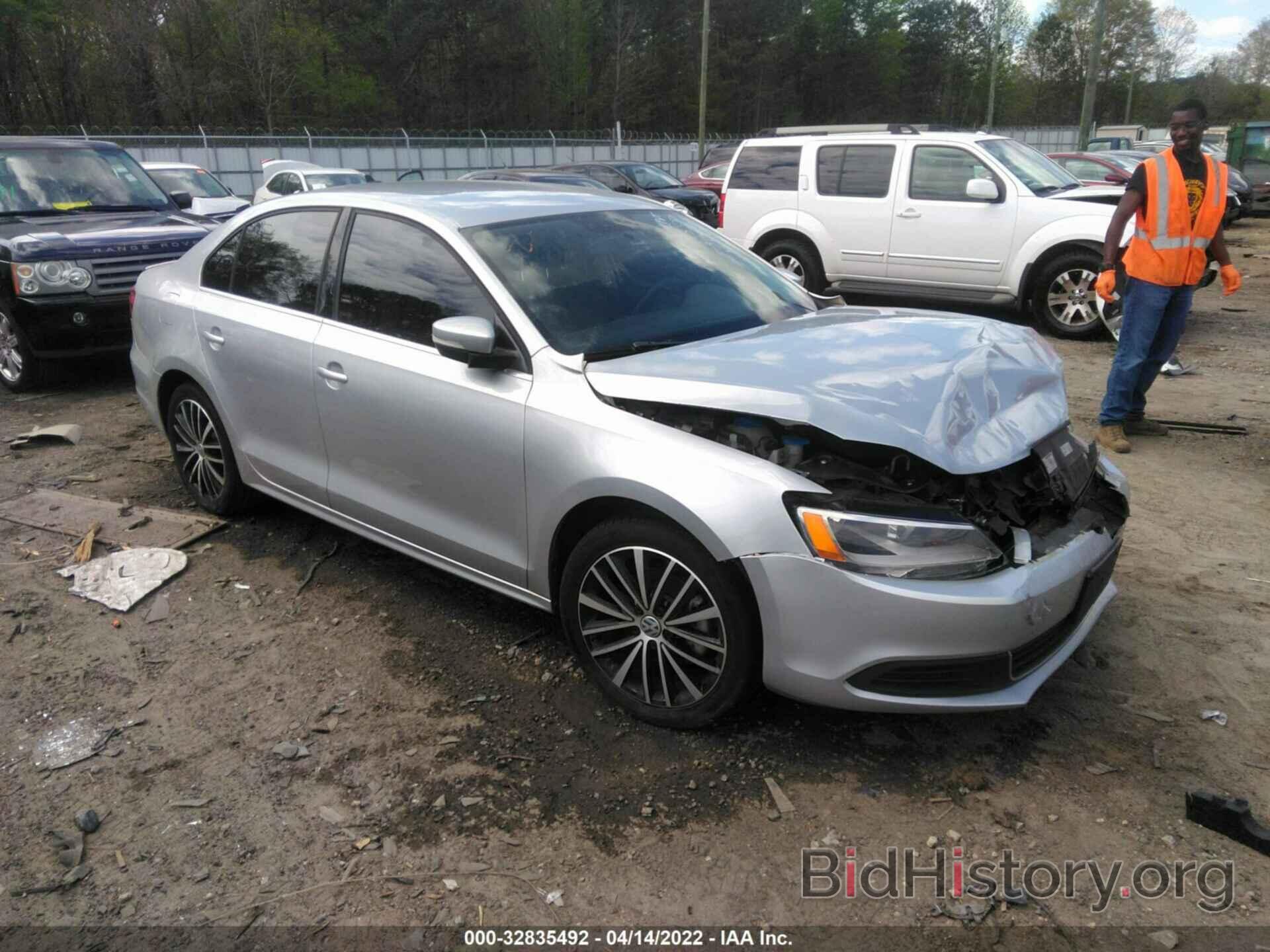 Photo 3VWDX7AJ4DM311735 - VOLKSWAGEN JETTA SEDAN 2013