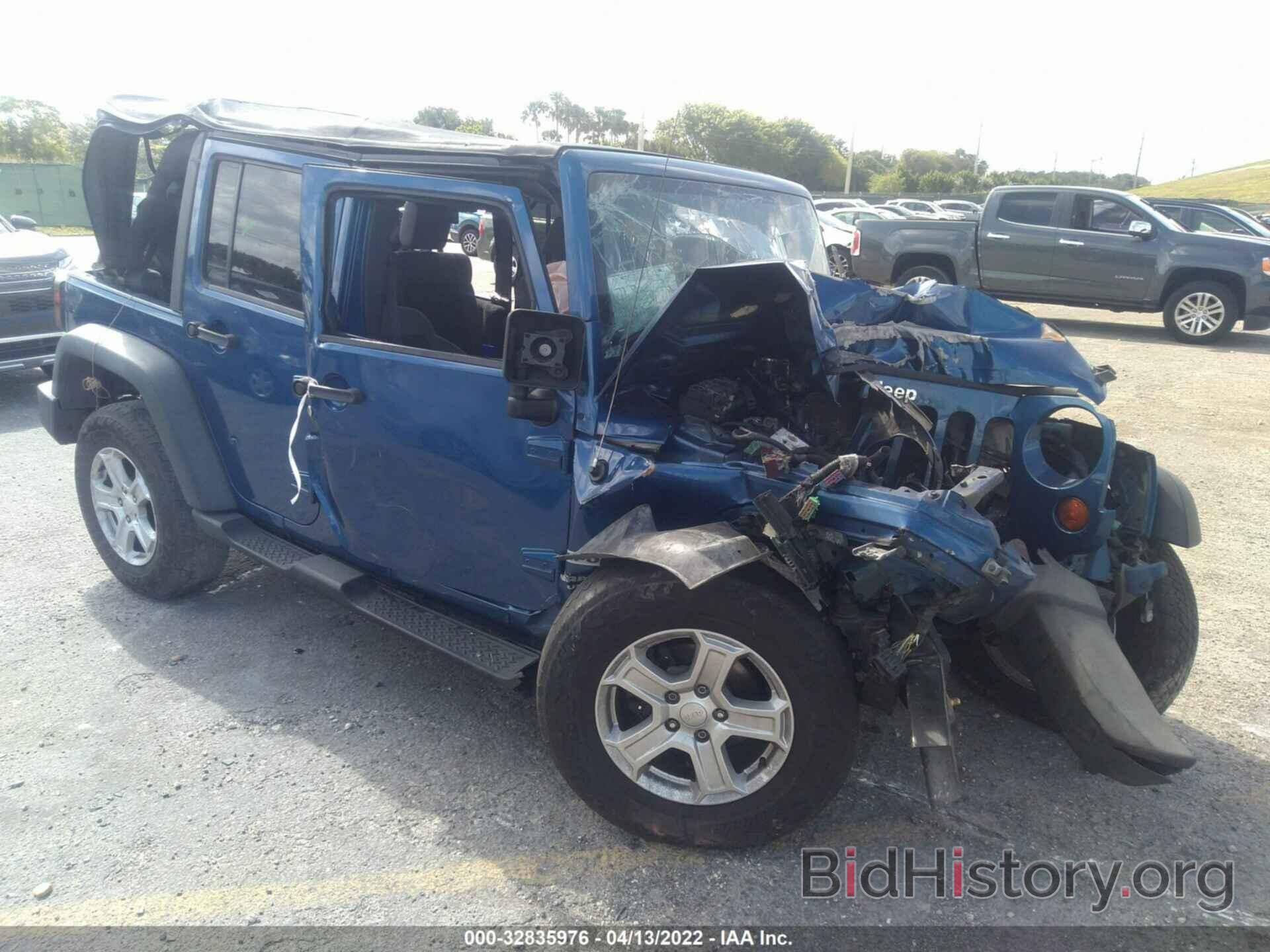 Photo 1J4BB3H13AL200298 - JEEP WRANGLER UNLIMITED 2010