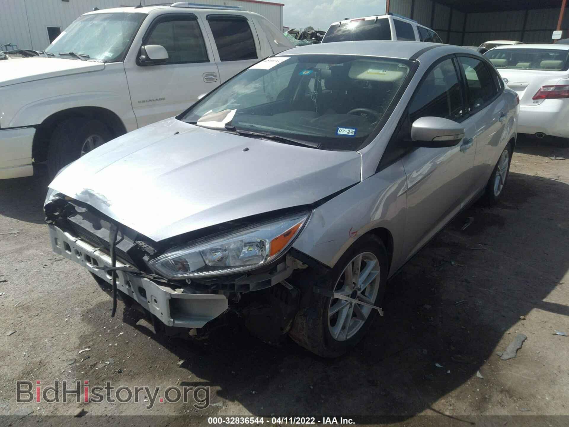 2017 FORD FOCUS - VIN: 1FADP3F2XHL244620 - Фото 2