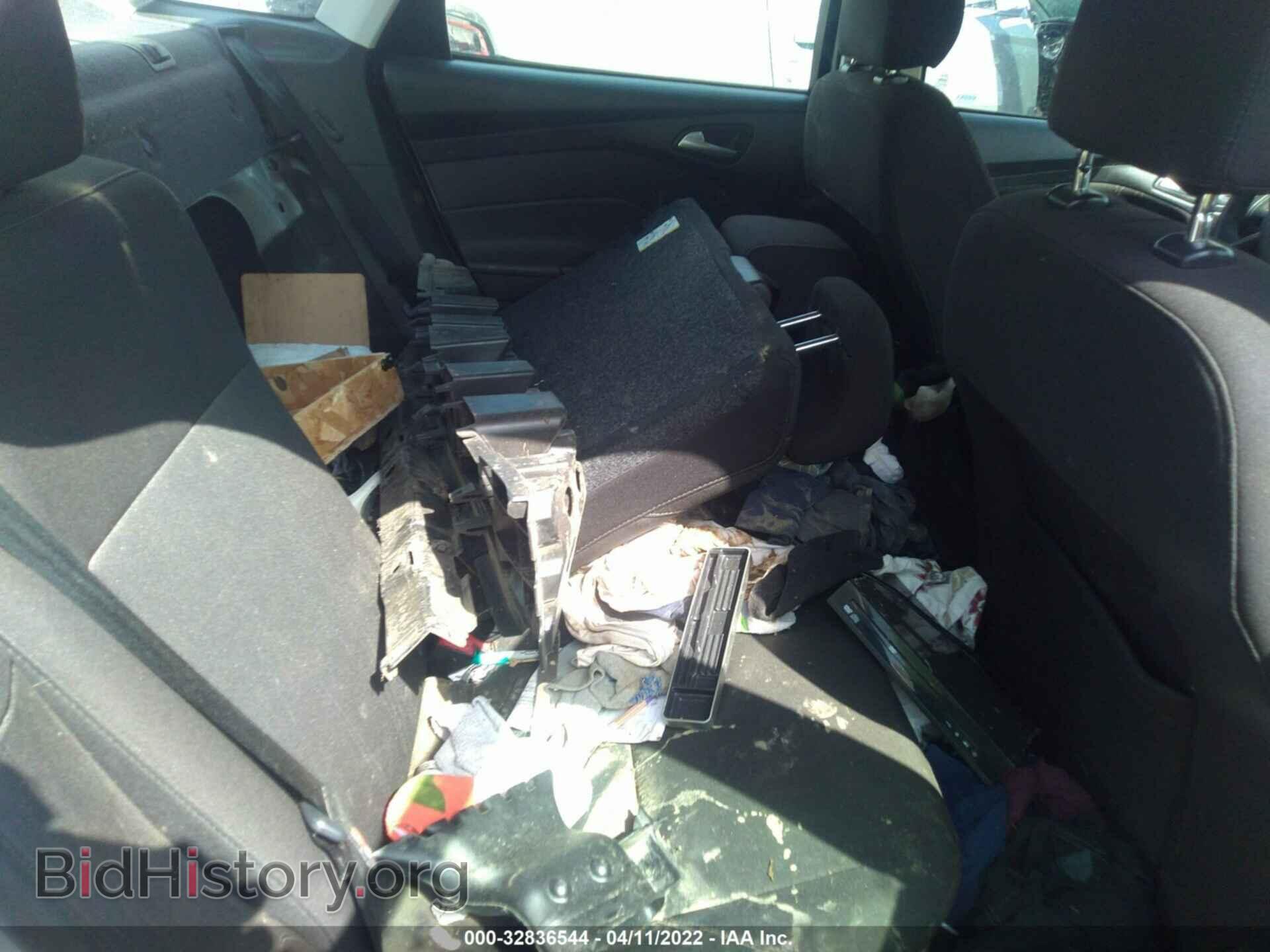 2017 FORD FOCUS - VIN: 1FADP3F2XHL244620 - Фото 8
