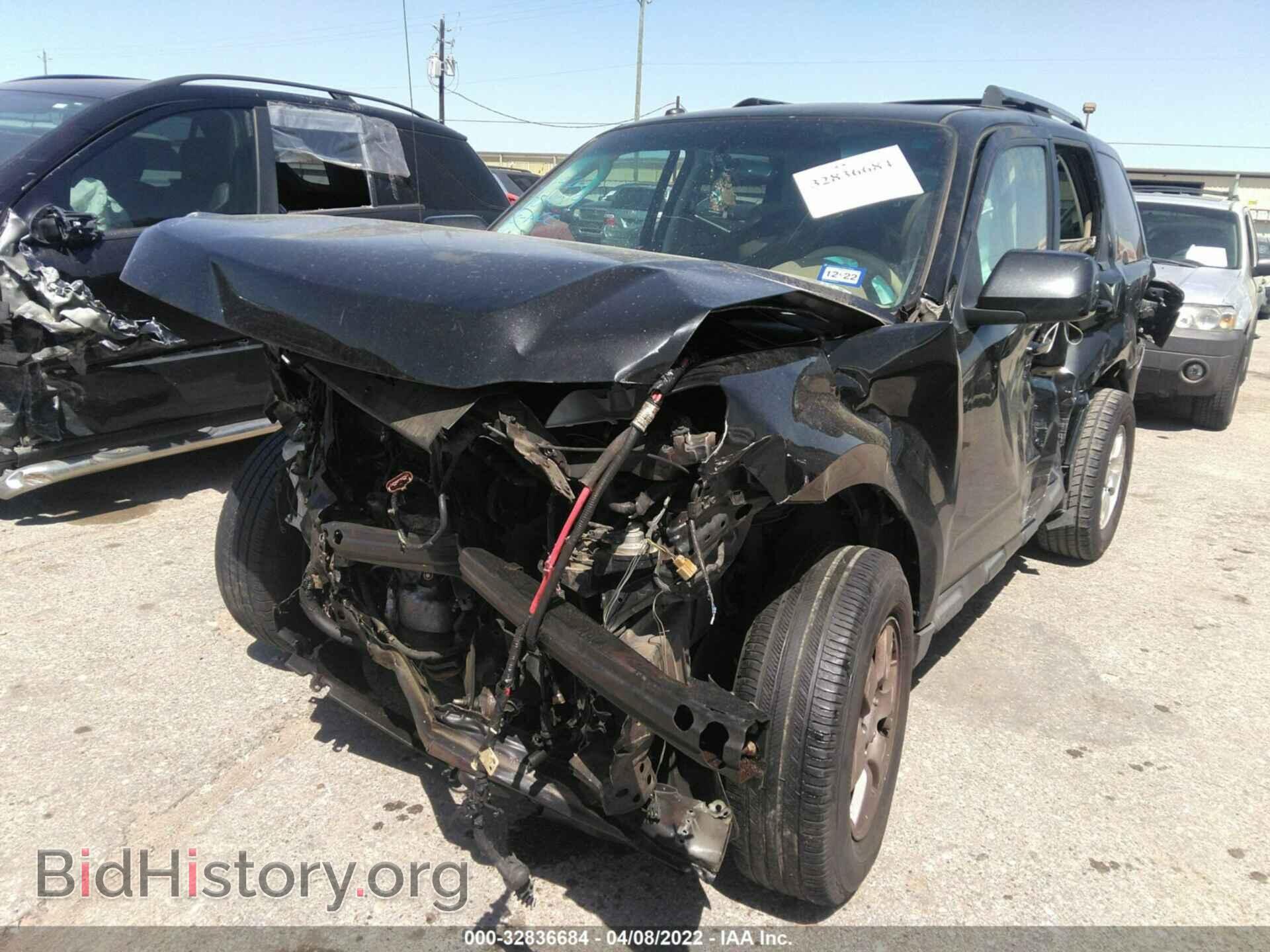 2011 FORD ESCAPE - VIN: 1FMCU0EG1BKB88974 - Фото 2