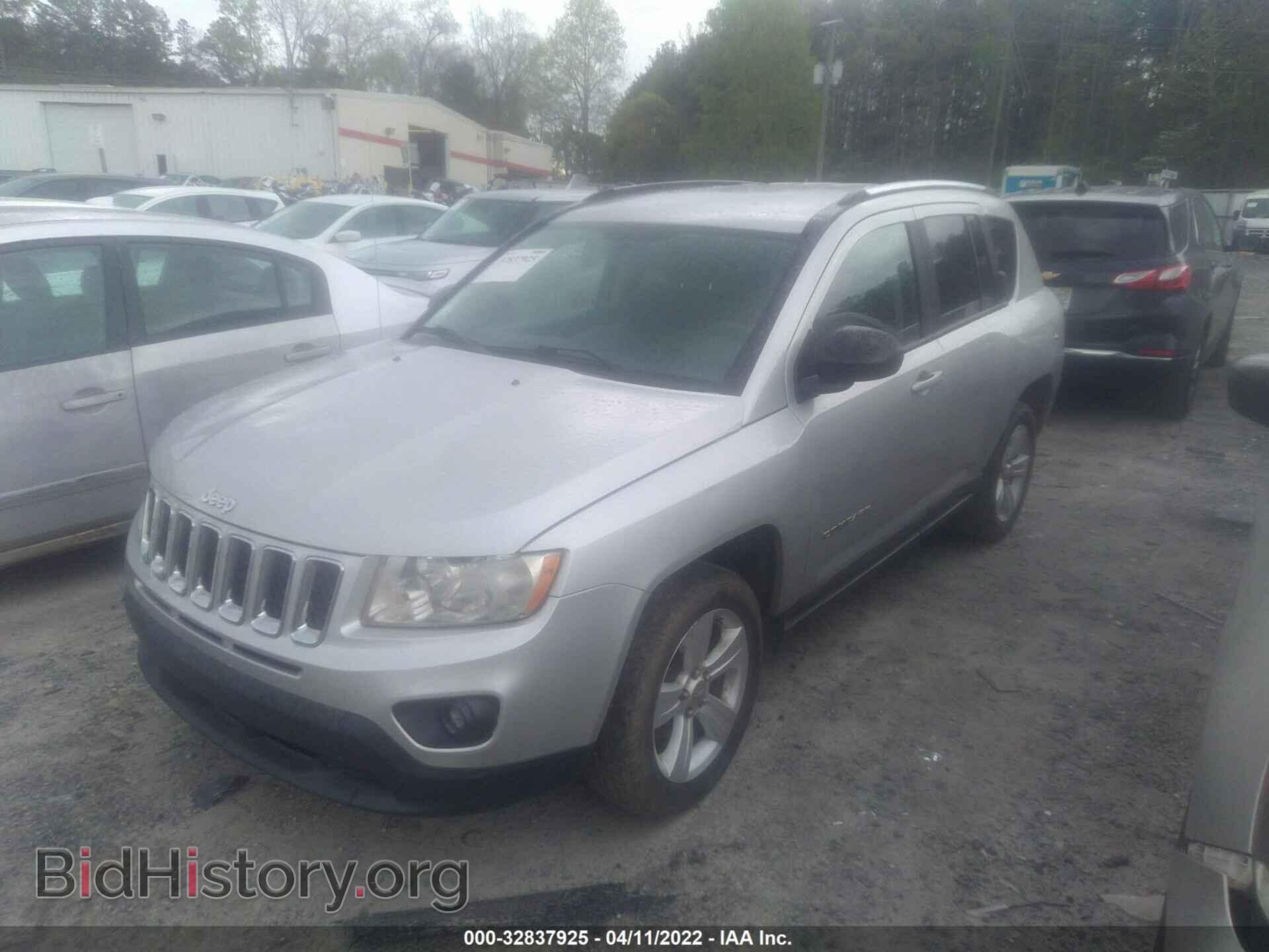 2011 JEEP COMPASS - VIN: 1J4NF1FB3BD135546 - Фото 2