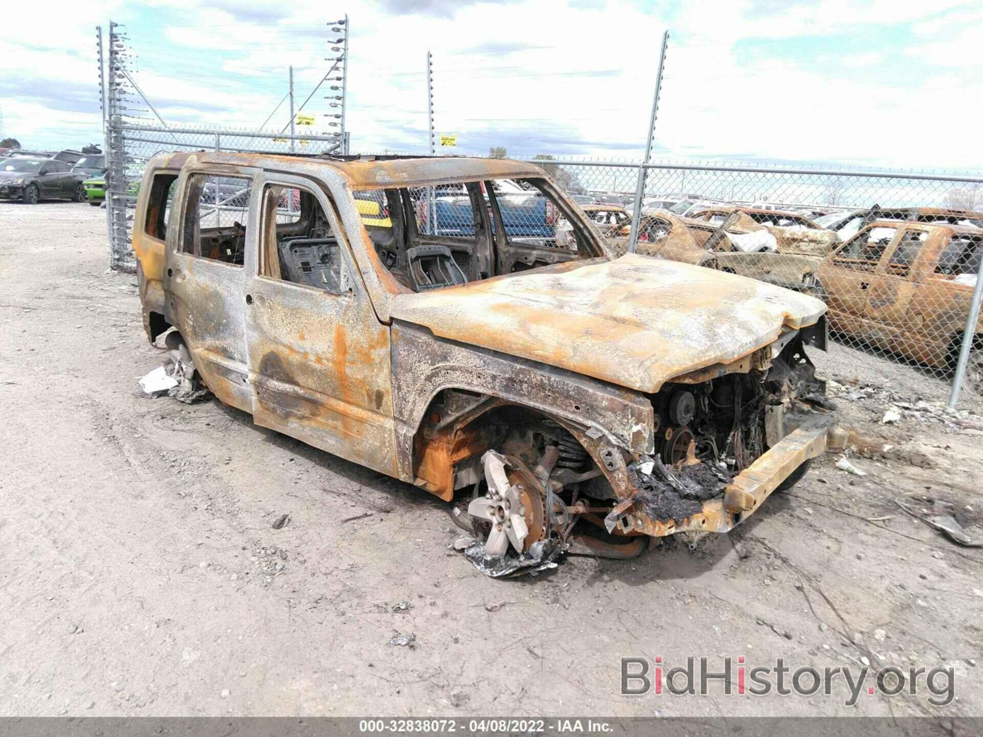 Photo 1J8GN58K78W274154 - JEEP LIBERTY 2008