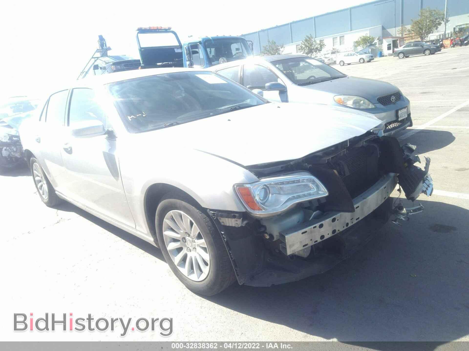 Photo 2C3CCAAG8CH142350 - CHRYSLER 300 2012