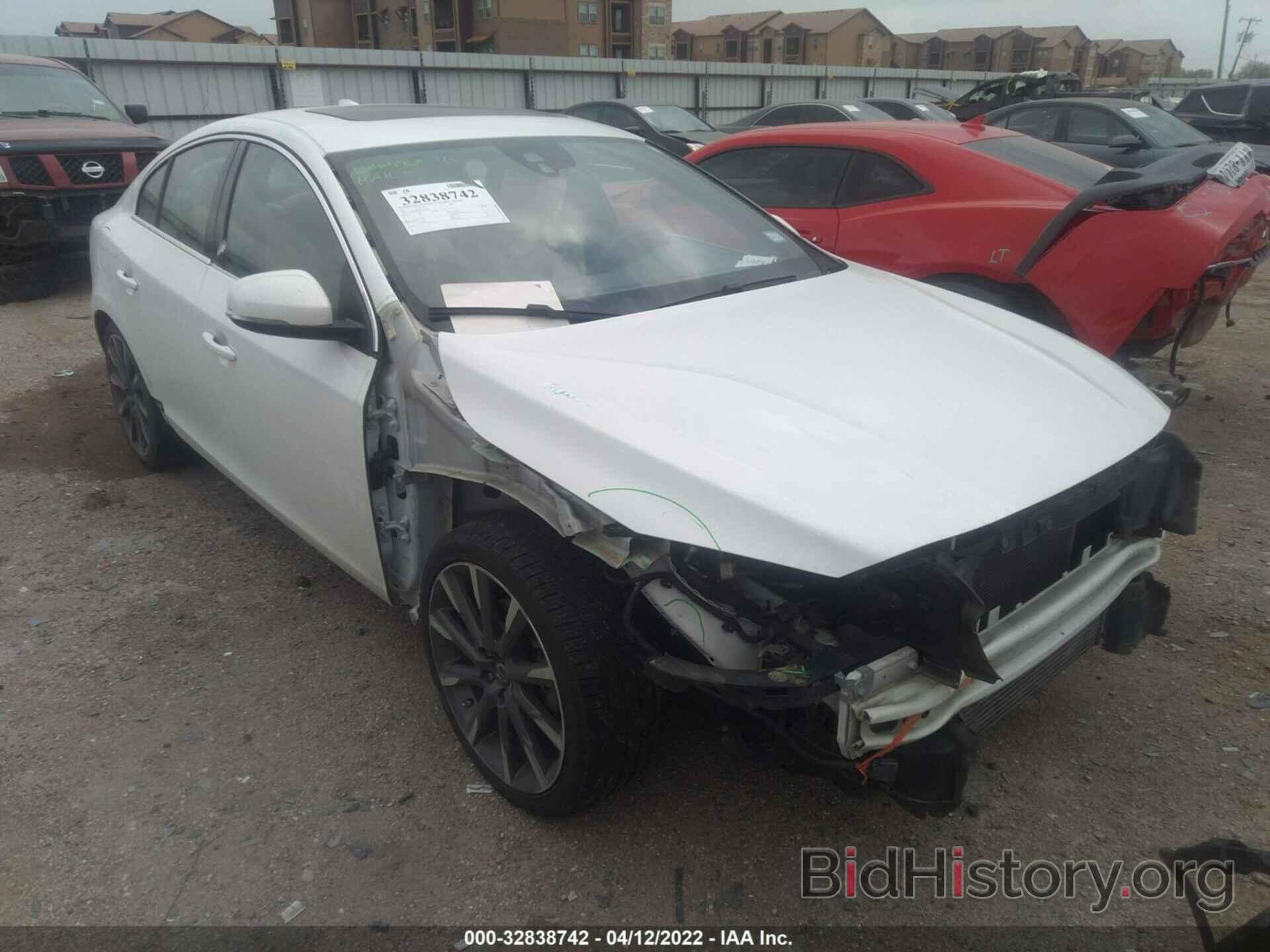 Photo YV140MFB2F2300003 - VOLVO S60 2015