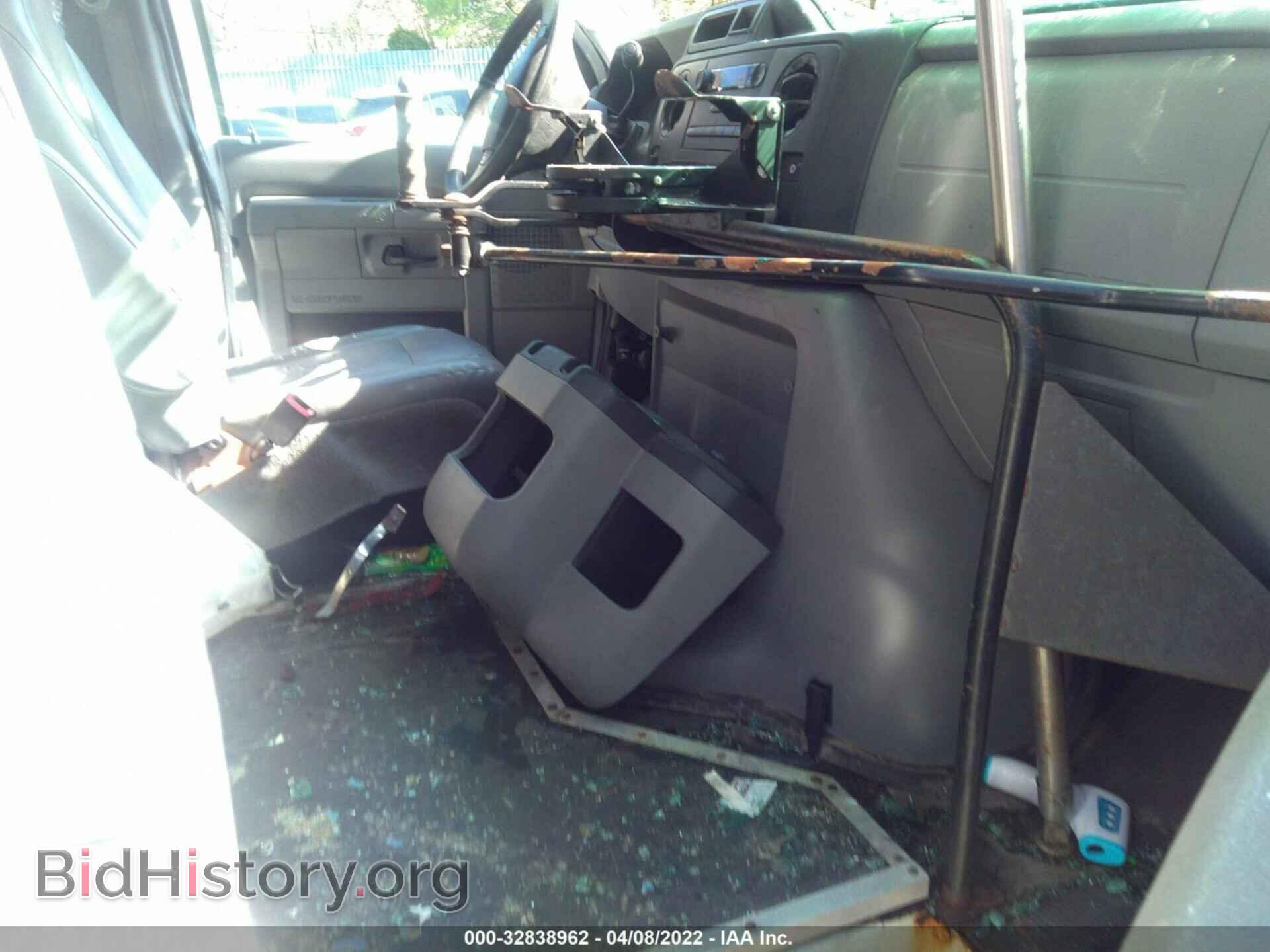 2012 FORD ECONOLINE CARGO VAN - VIN: 1FTNS2EW5CDB33567 - Photo 5