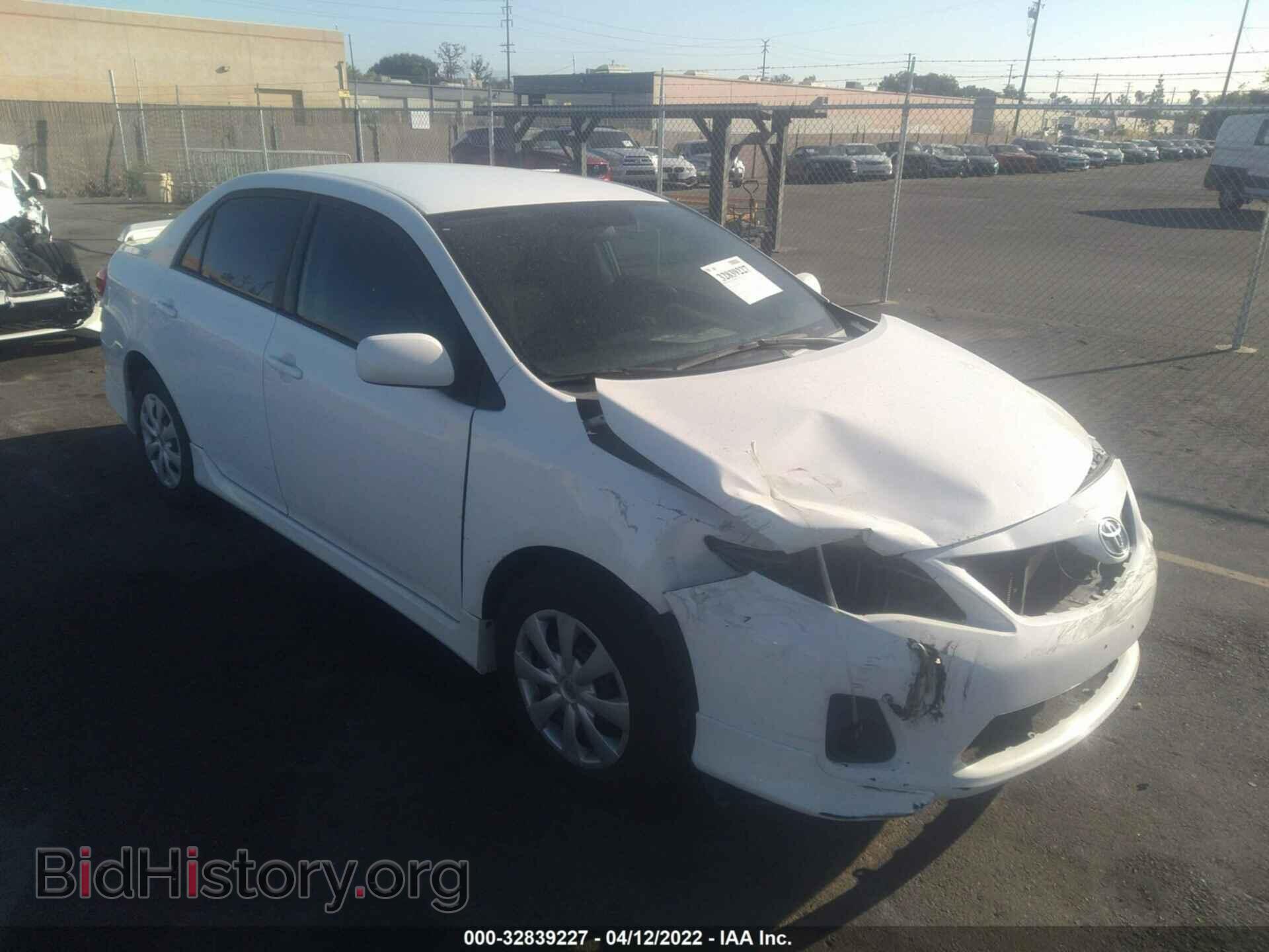 Photo 2T1BU4EE7BC698088 - TOYOTA COROLLA 2011