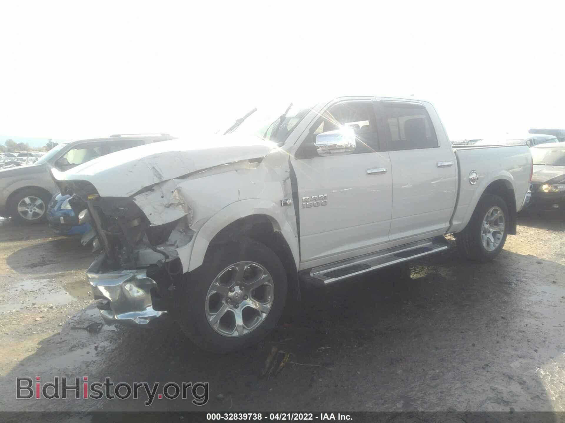 2016 RAM 1500 - VIN: 1C6RR7NT9GS295162 - Фото 2