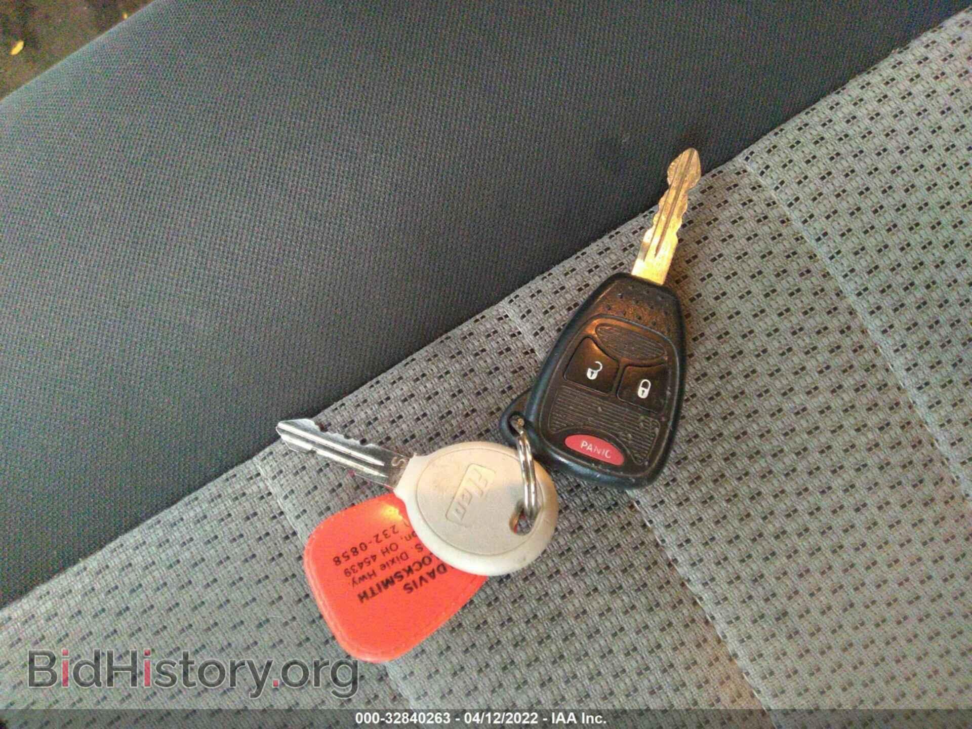2010 DODGE NITRO - VIN: 1D4PT4GK4AW174045 - Фото 11