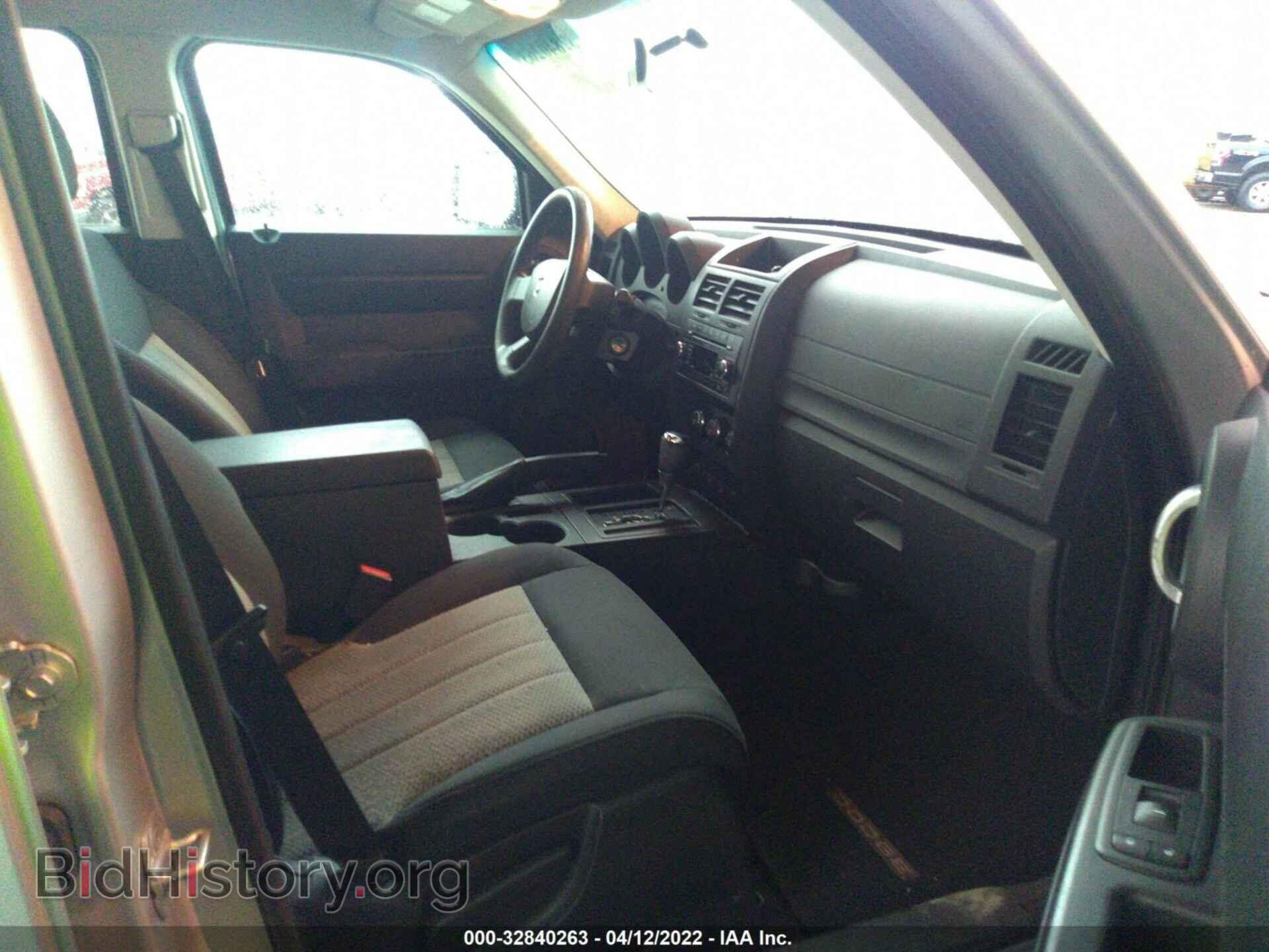 2010 DODGE NITRO - VIN: 1D4PT4GK4AW174045 - Фото 5