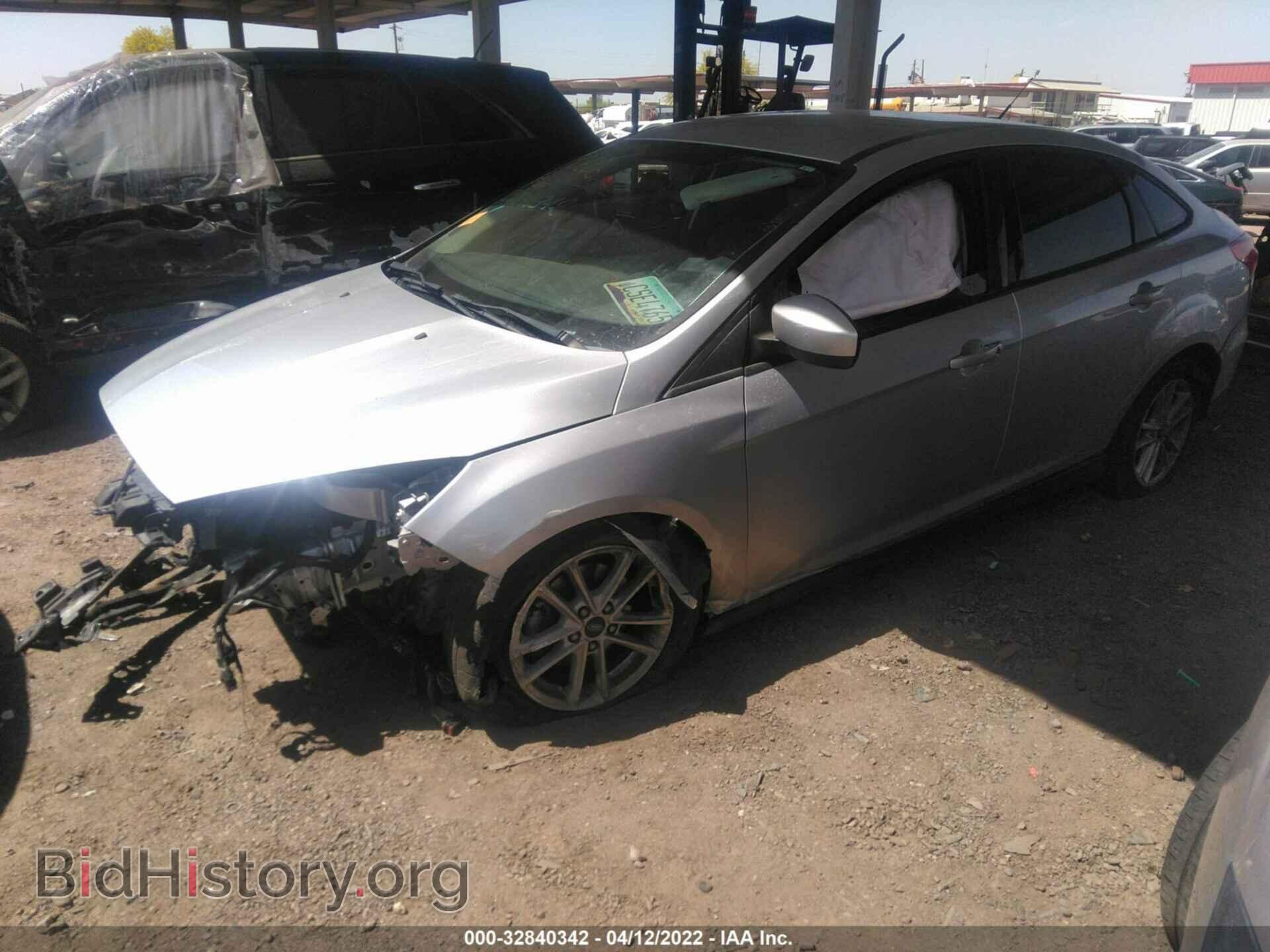 2018 FORD FOCUS - VIN: 1FADP3F27JL217638 - Фото 2