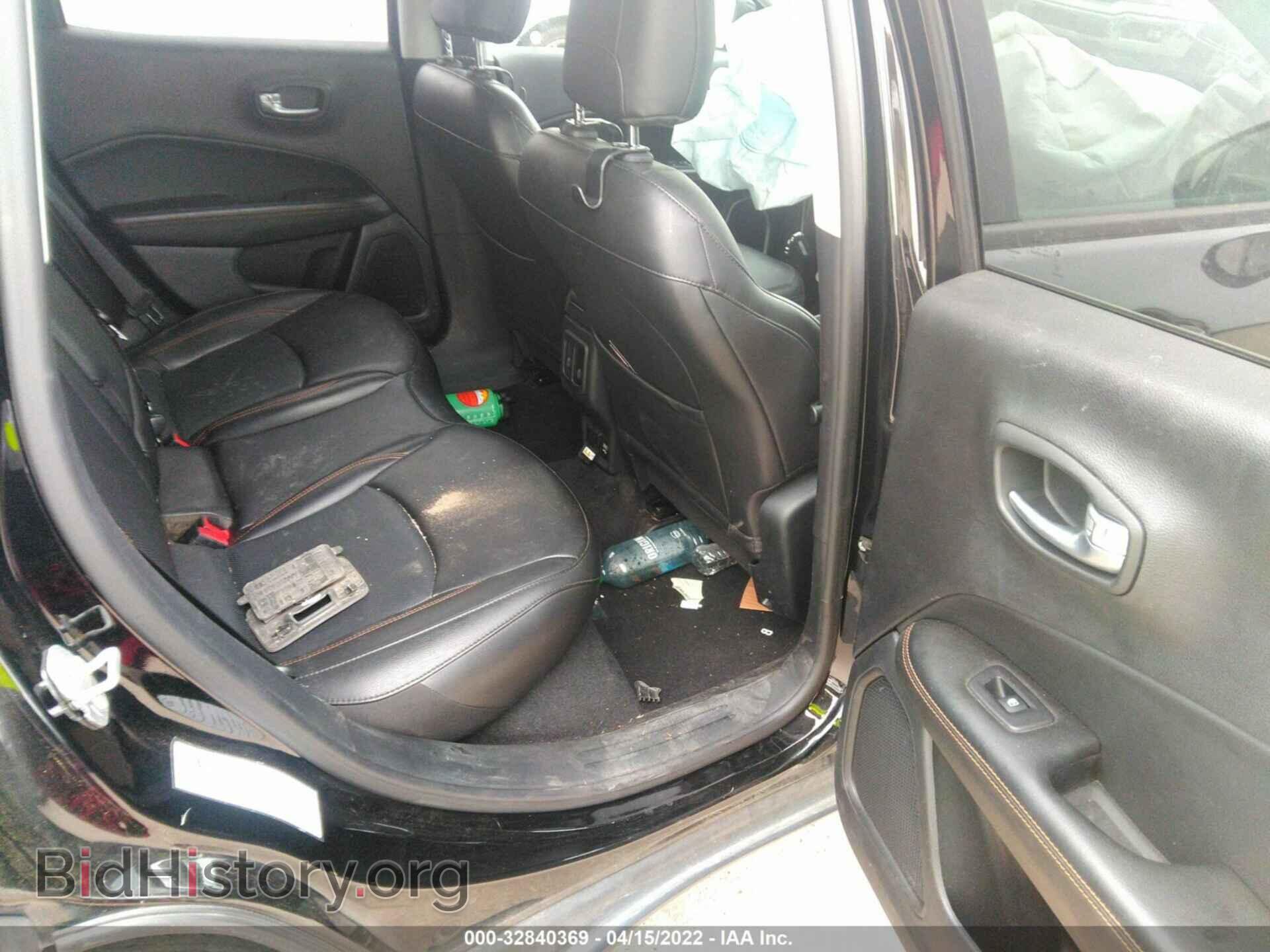 2019 JEEP COMPASS - VIN: 3C4NJCCB4KT667242 - Фото 8