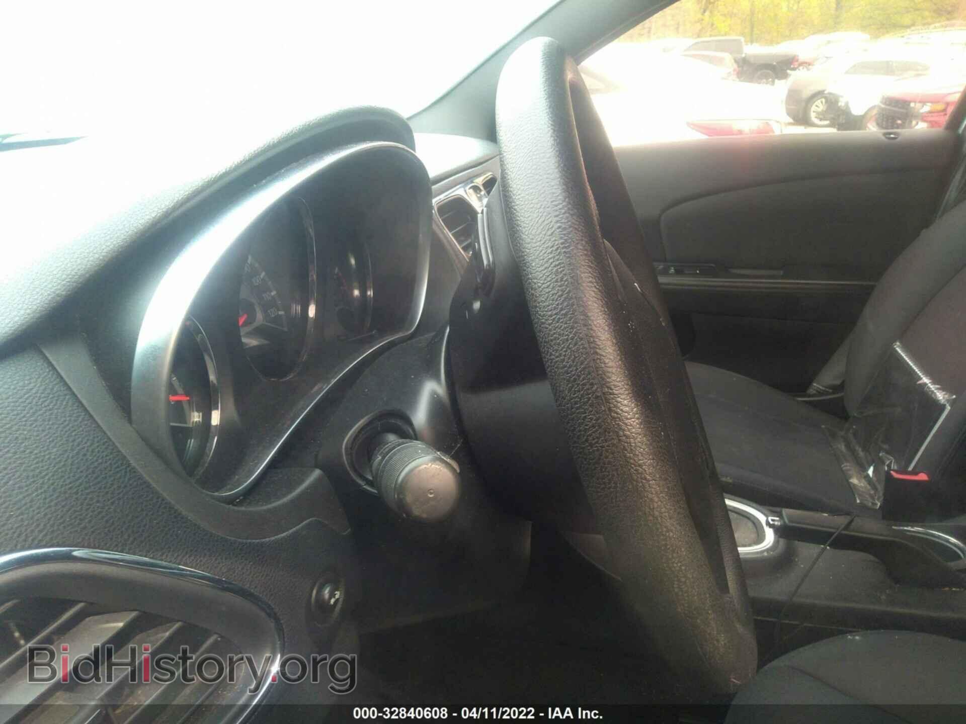 2012 CHRYSLER 200 - VIN: 1C3CCBAB2CN225760 - Фото 7