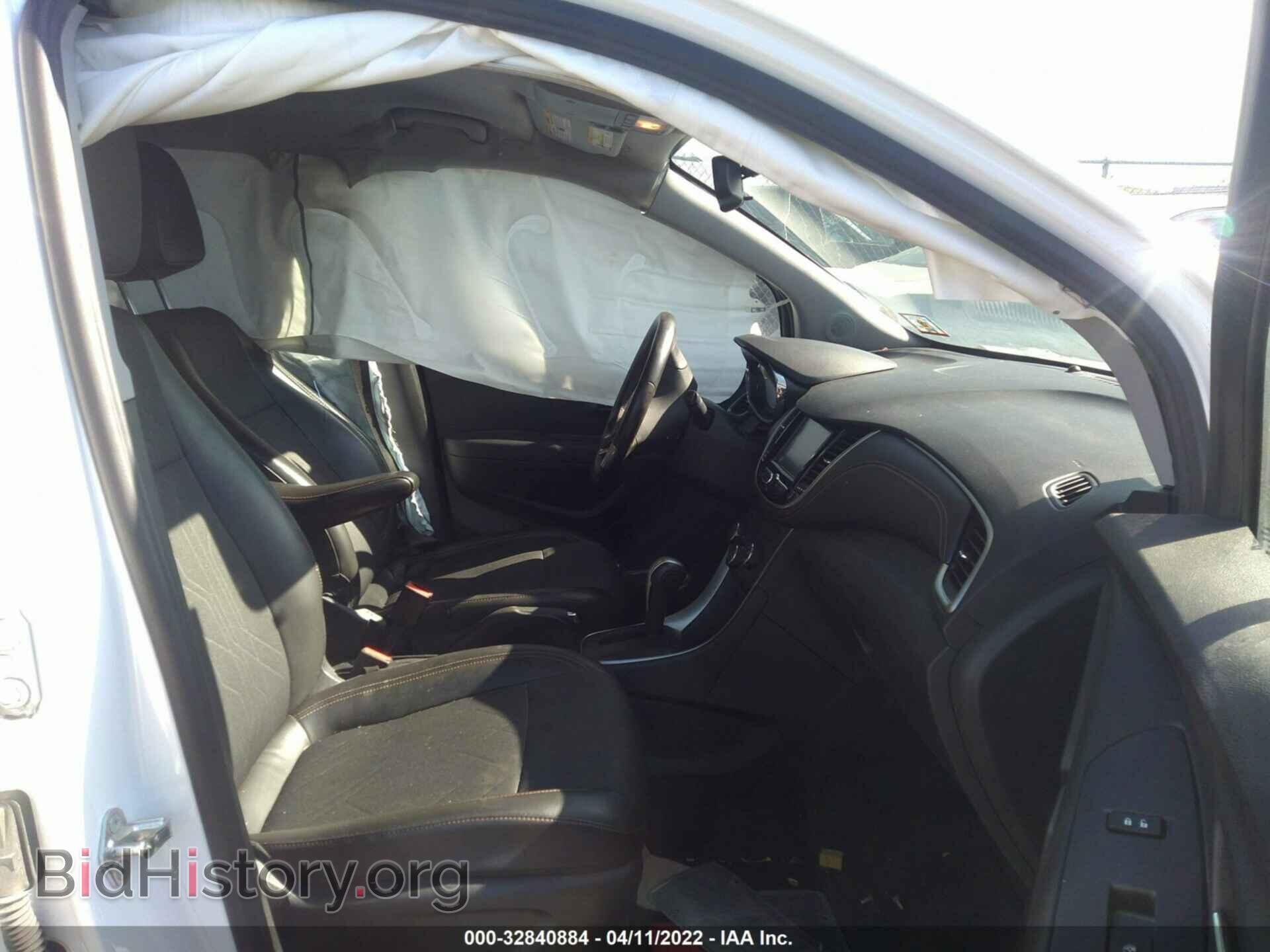 2017 CHEVROLET TRAX - VIN: 3GNCJPSB0HL223985 - Фото 5