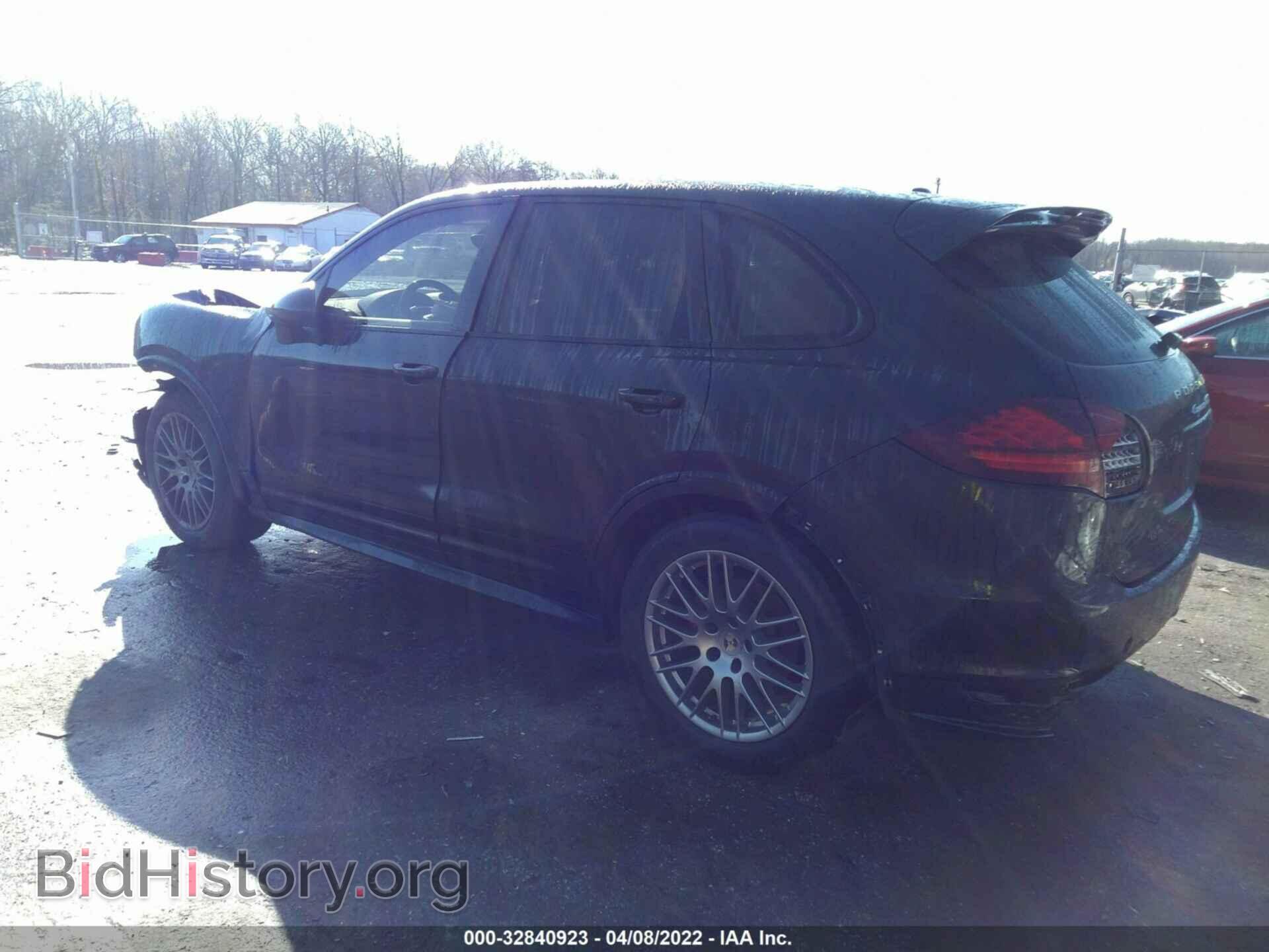 2013 PORSCHE CAYENNE - VIN: WP1AD2A23DLA75685 - Фото 3