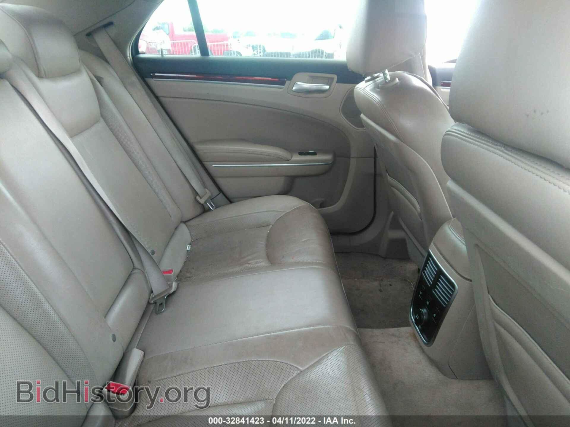 2011 CHRYSLER 300 - VIN: 2C3CA6CT0BH515344 - Фото 8